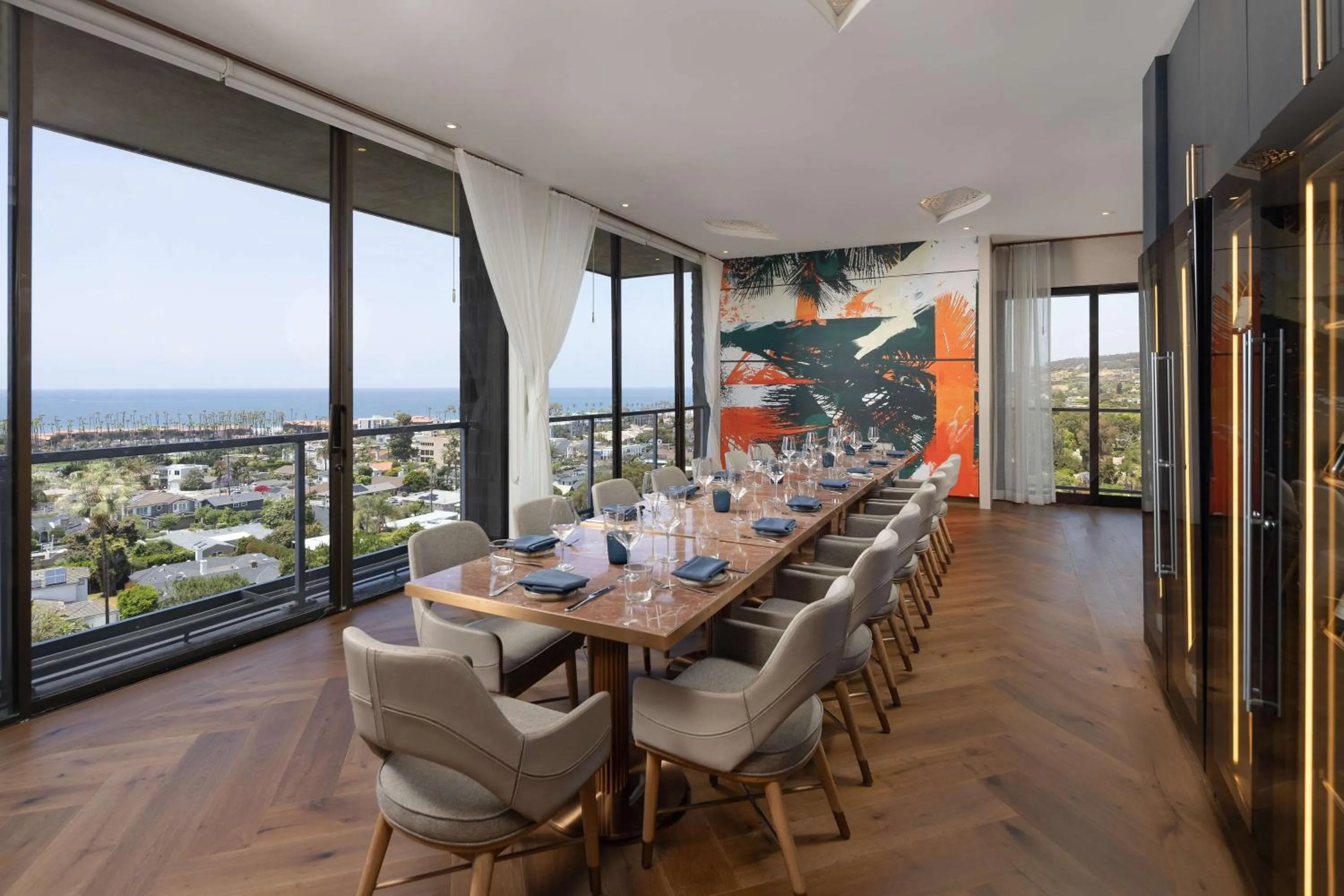 Meeting/conference room in Hotel La Jolla, Curio Collection by Hilton