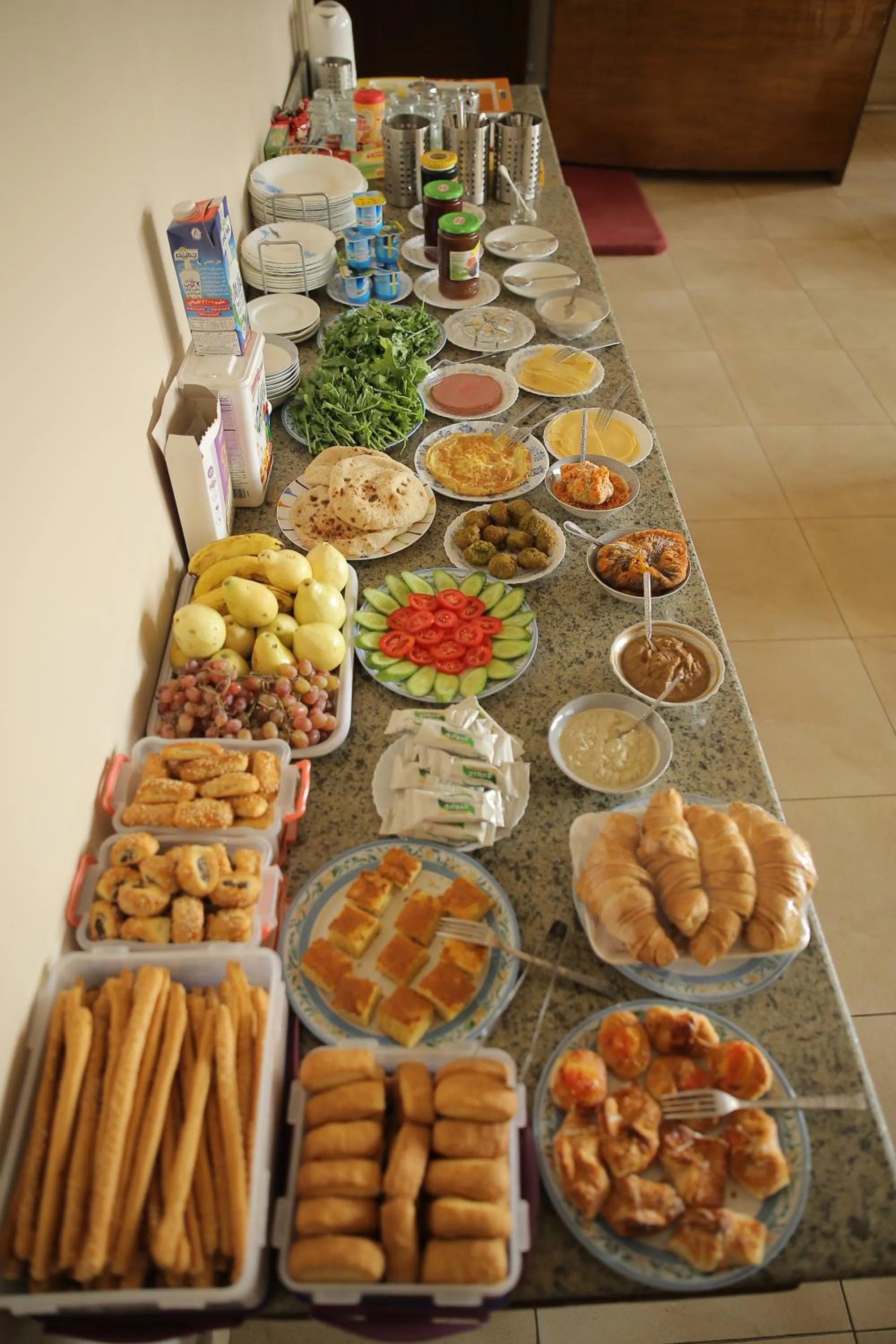 Breakfast in Guardian Guest House