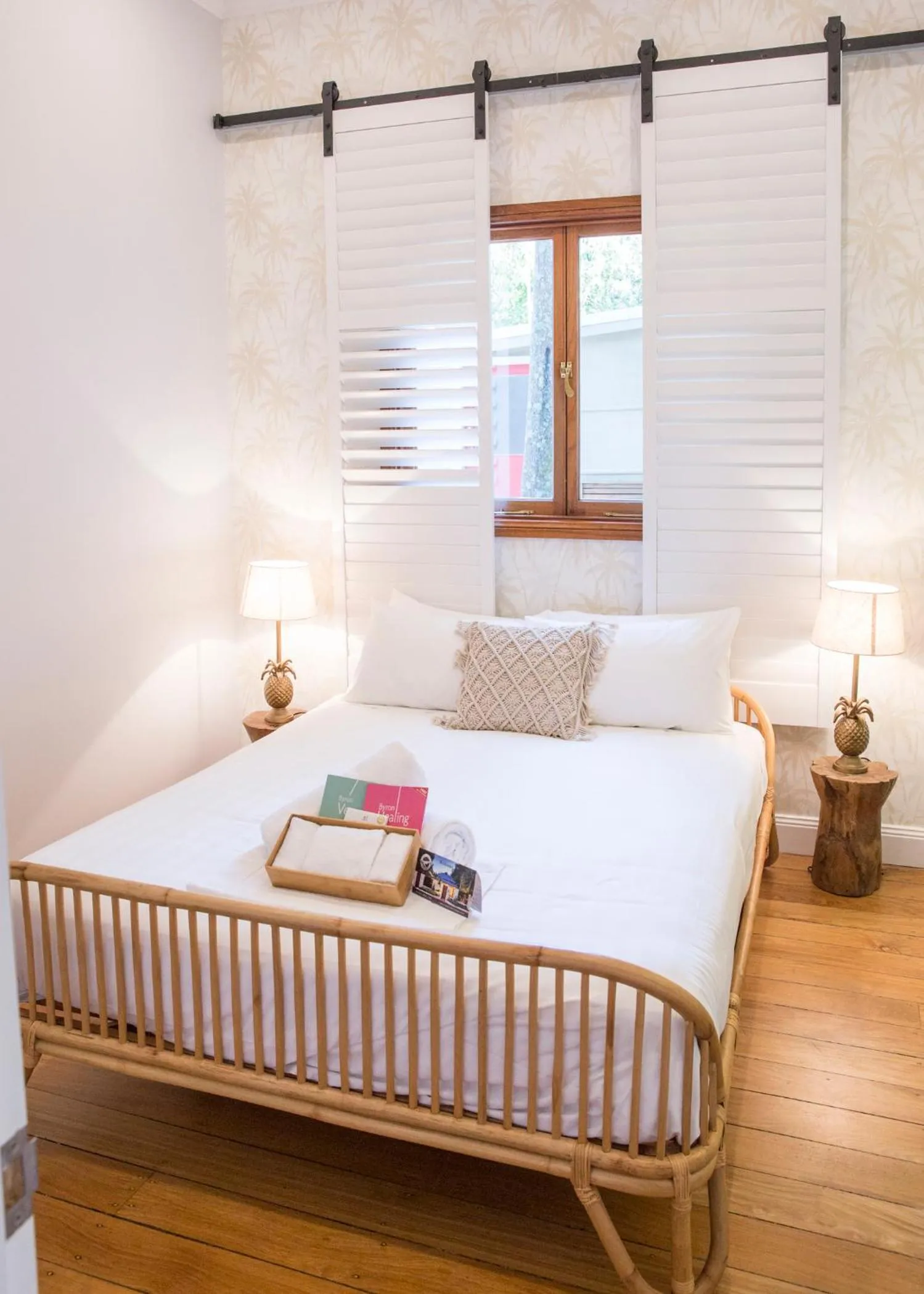 Bed in Bayhaven Lodge