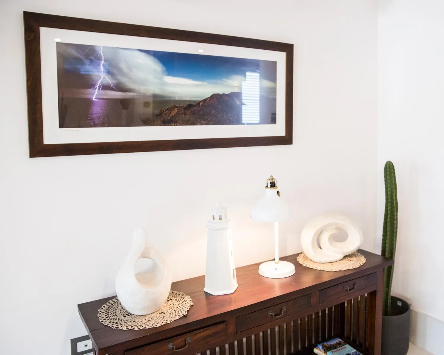 Decorative detail in Bayhaven Lodge