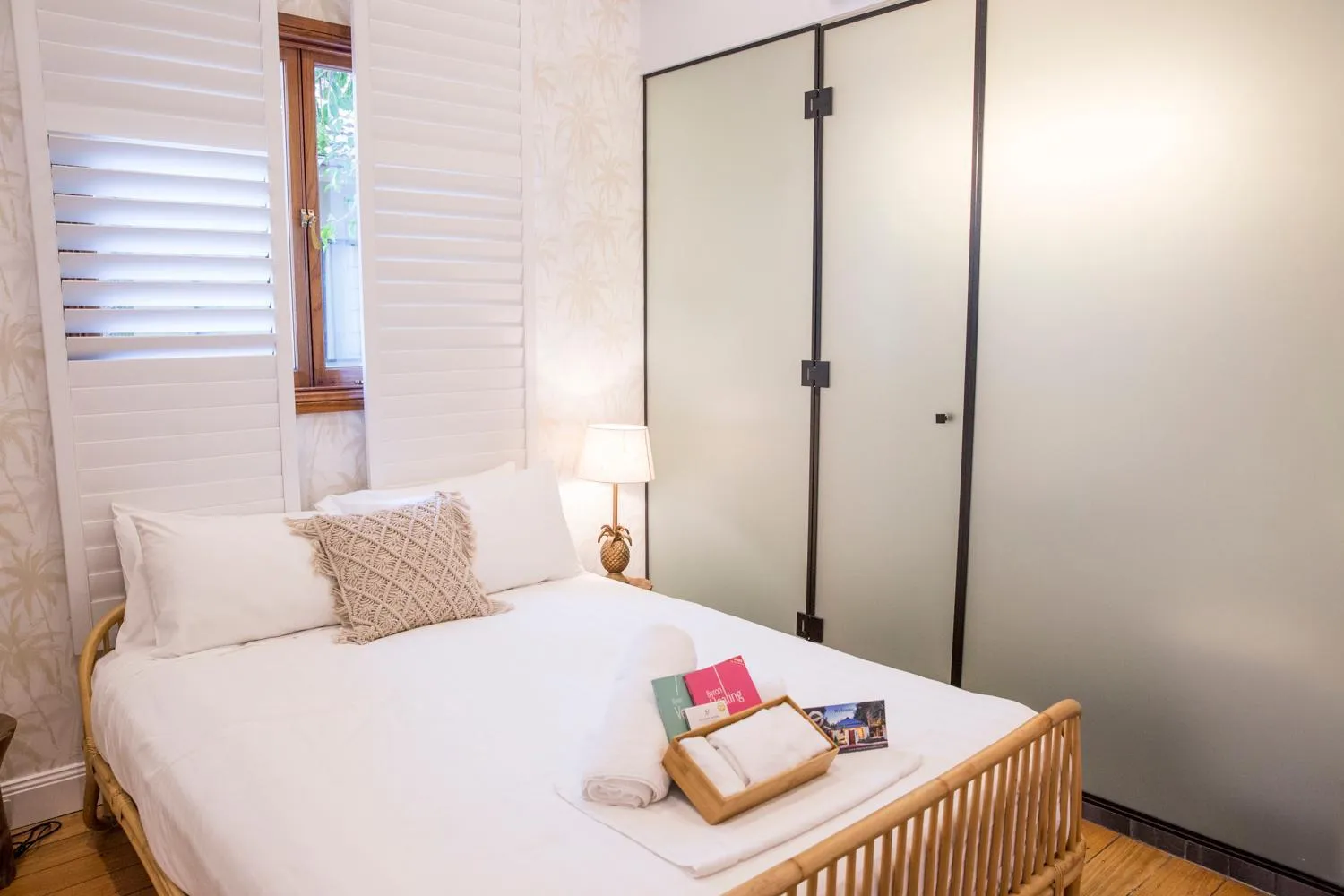 Bed in Bayhaven Lodge