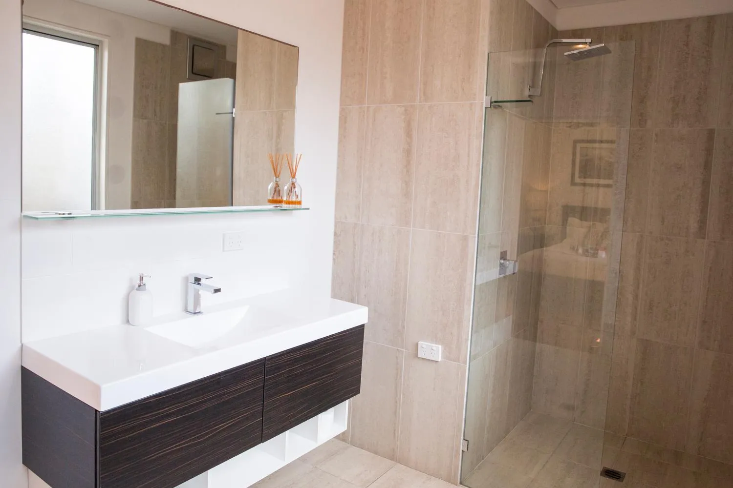 Shower in Bayhaven Lodge