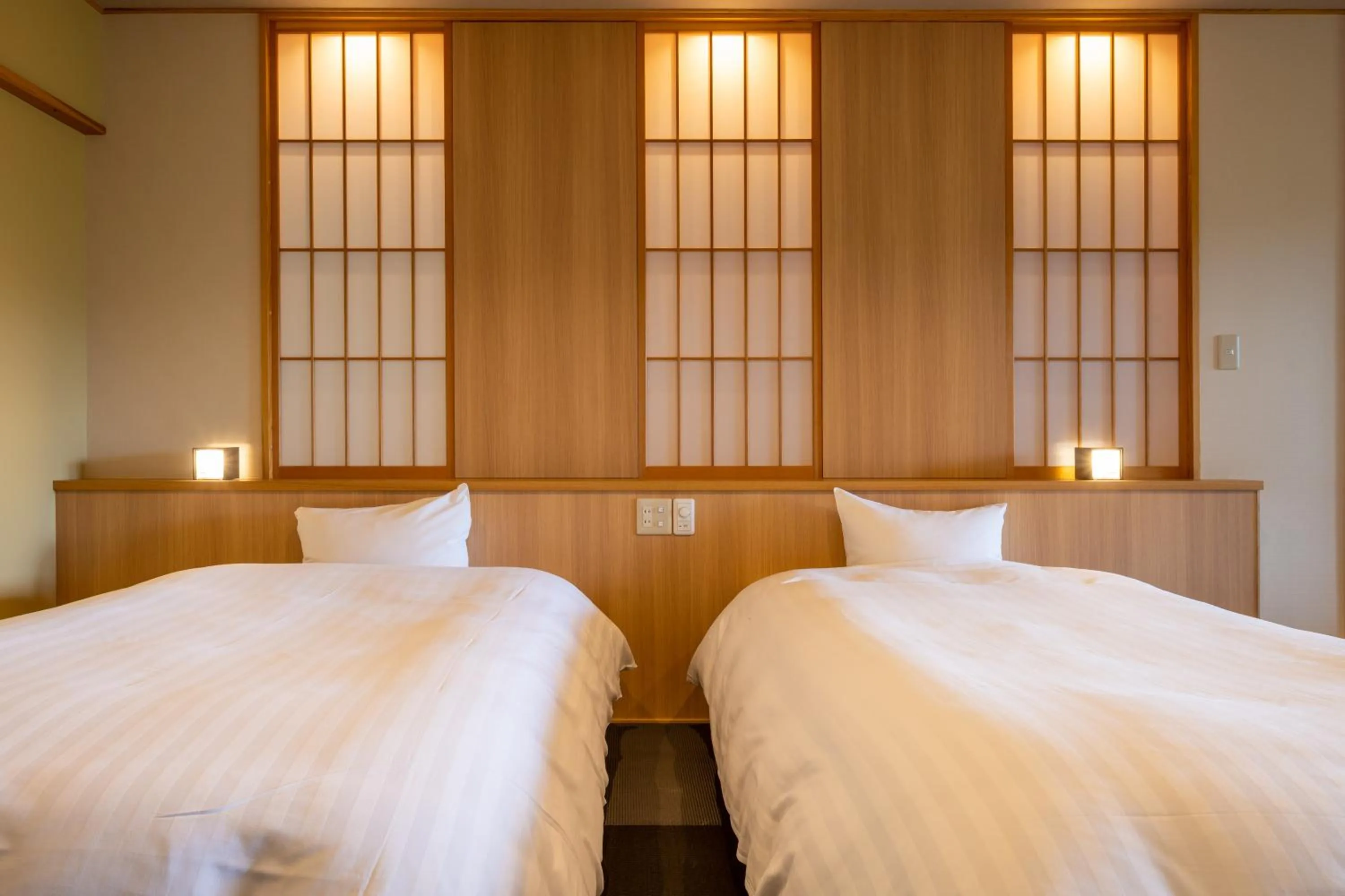 Bed in Kusayane no yado Ryunohige