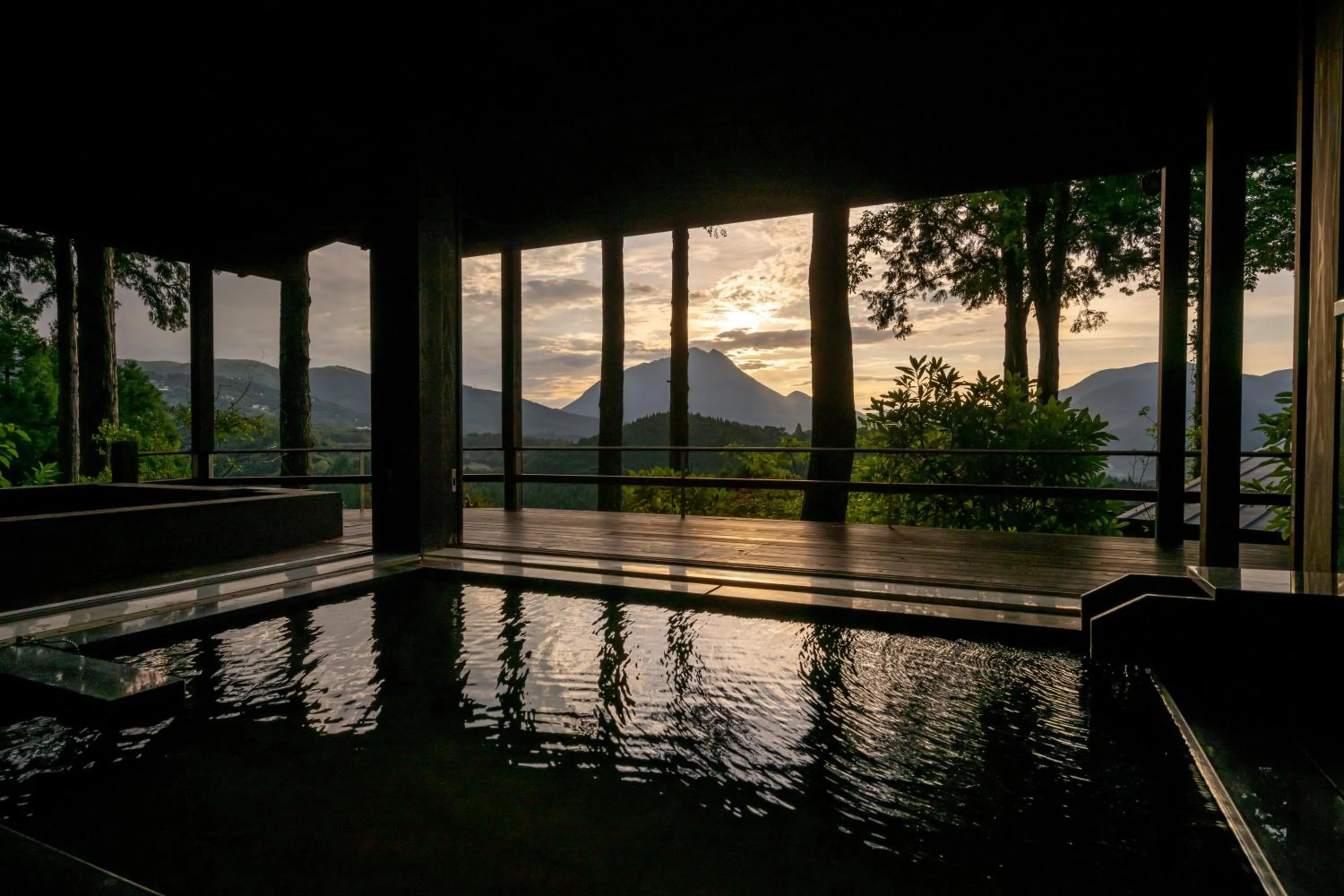 Hot Spring Bath in Kusayane no yado Ryunohige