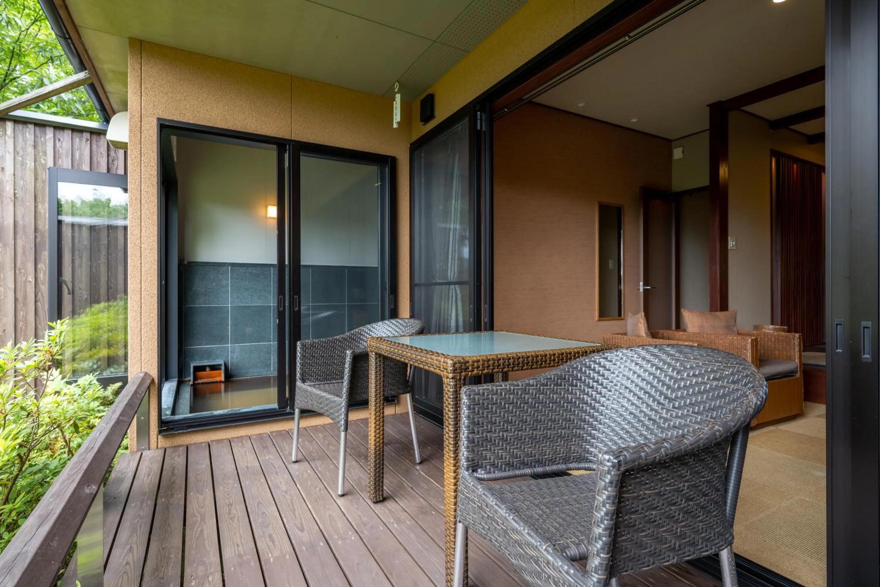 Balcony/Terrace in Kusayane no yado Ryunohige