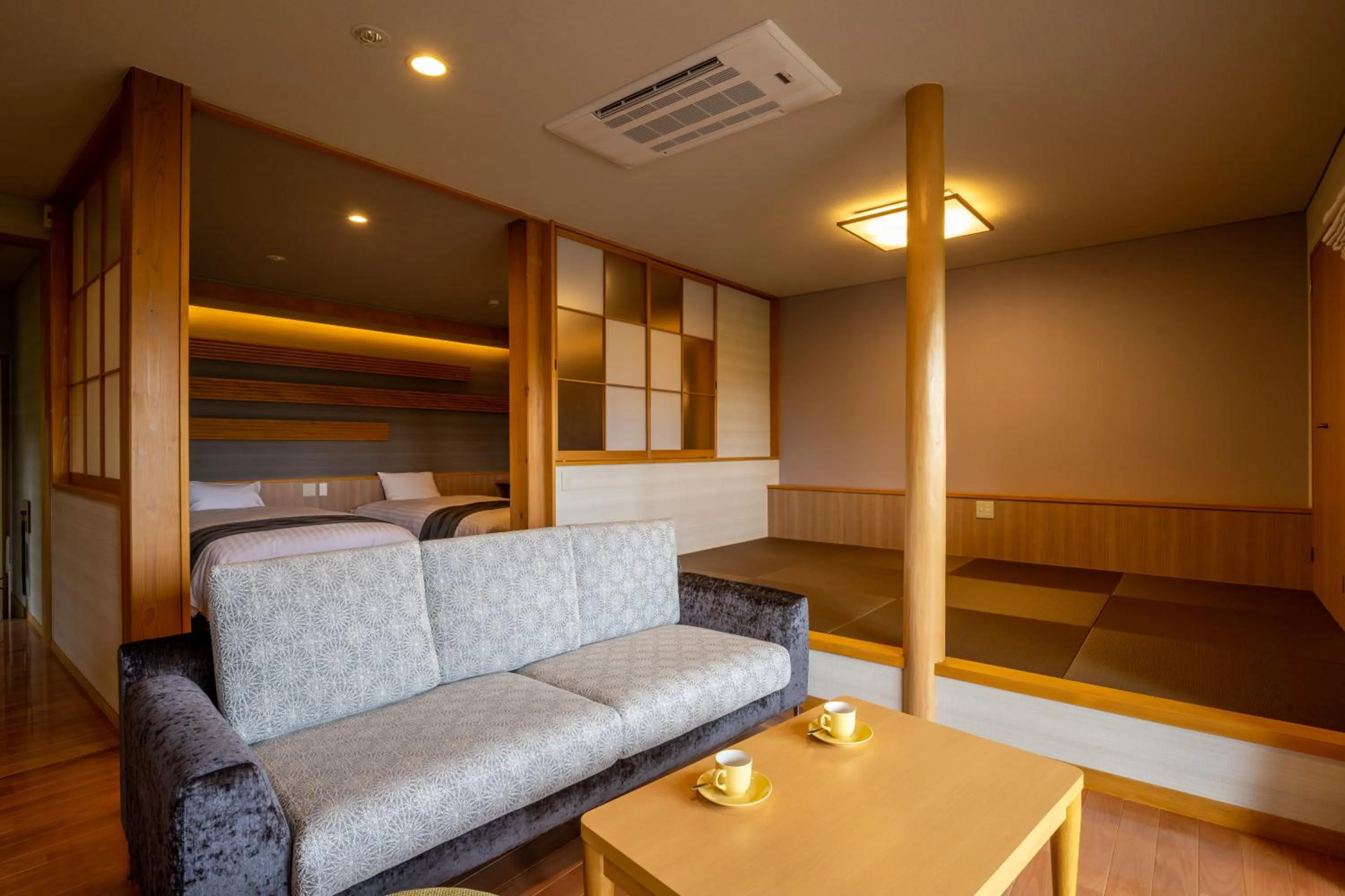 Bed in Kusayane no yado Ryunohige