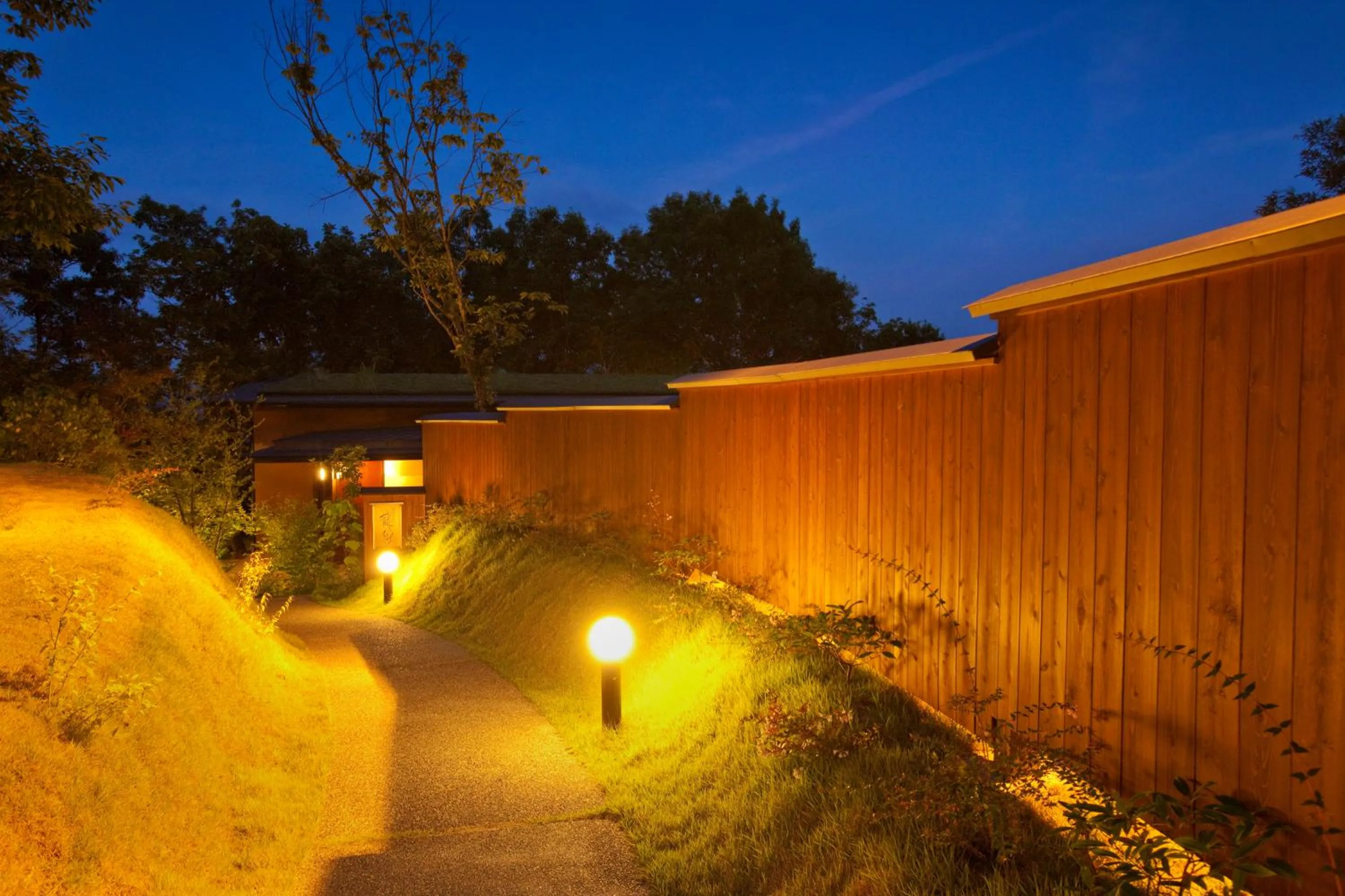 Night in Kusayane no yado Ryunohige