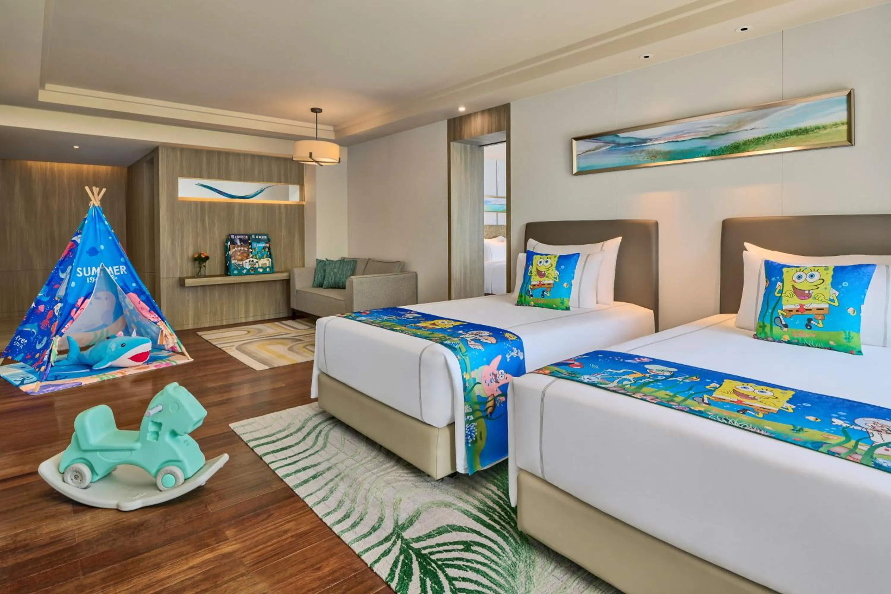 Bed in Shenzhen Dameisha Kingkey Palace Hotel