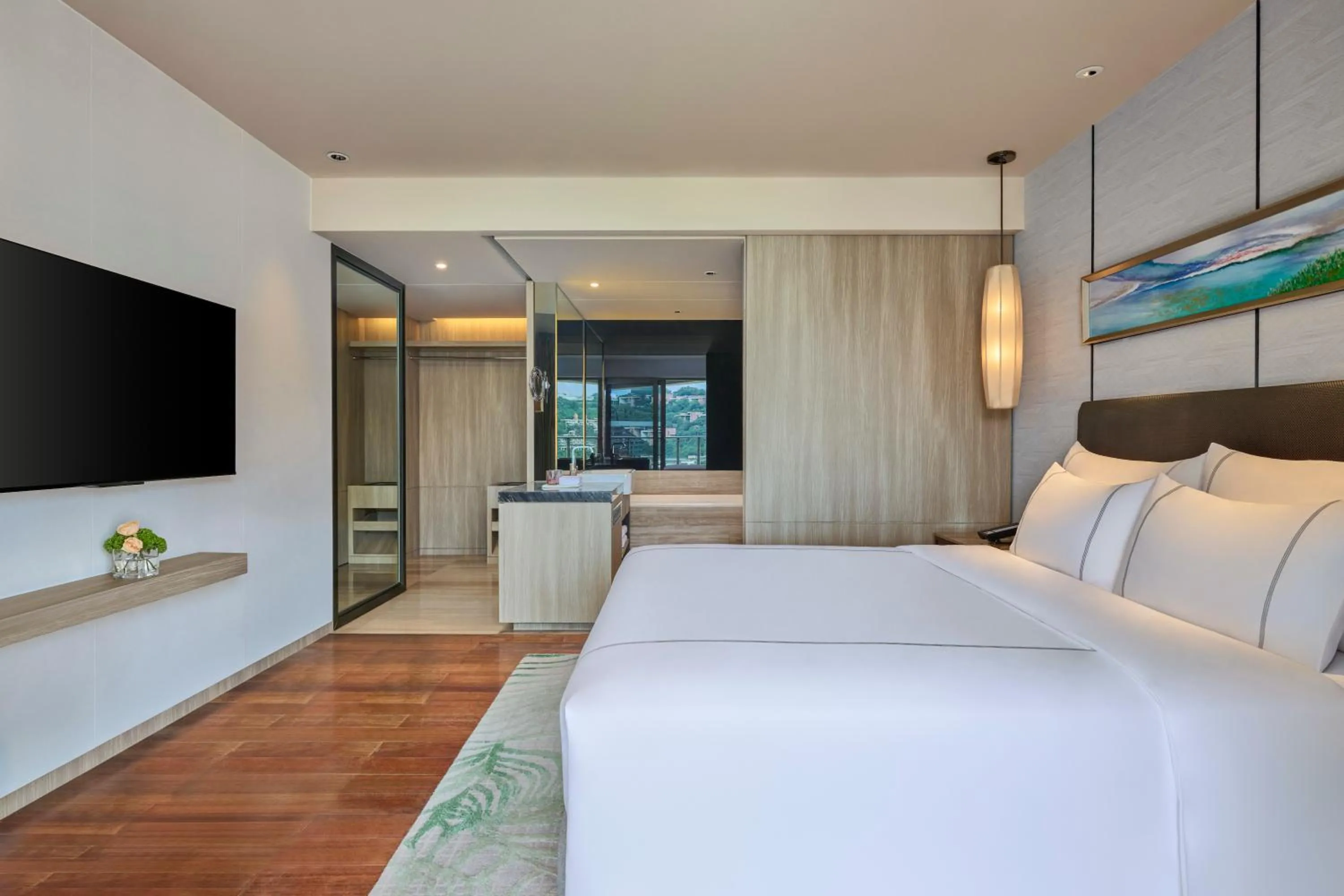 Bed in Shenzhen Dameisha Kingkey Palace Hotel