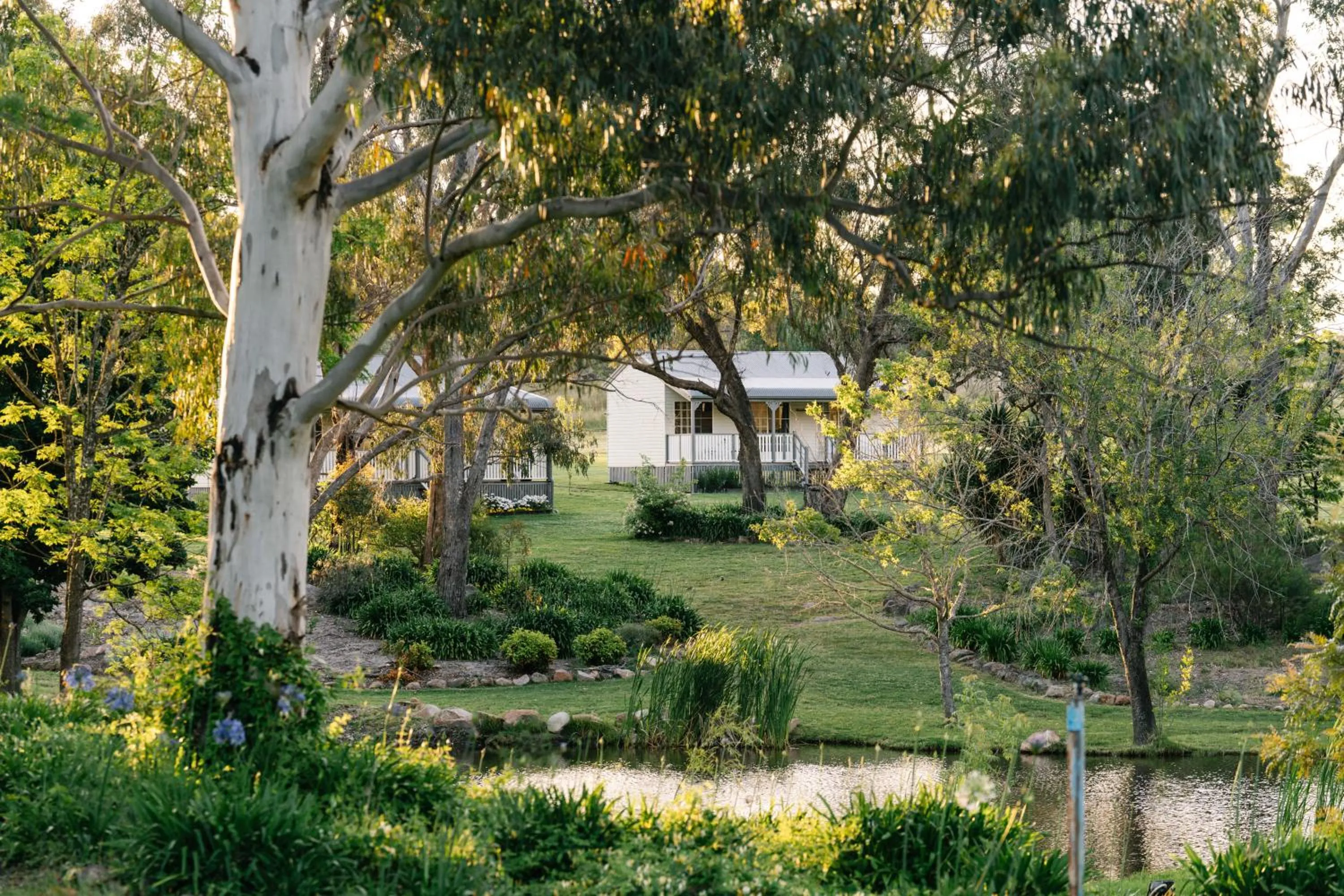 Granite Gardens Cottages & Lake Retreat