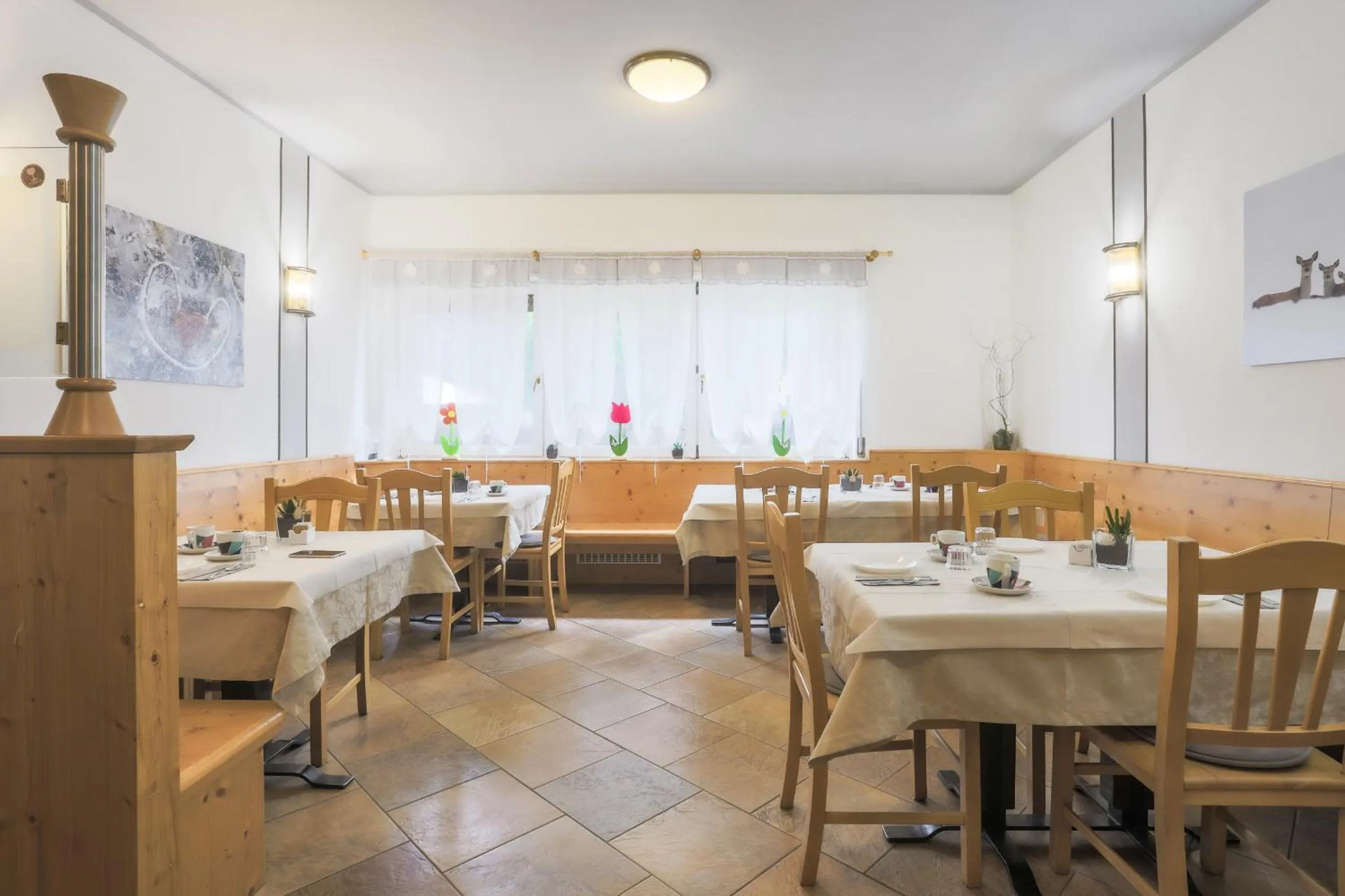 Restaurant/places to eat in Gasthof Salurn