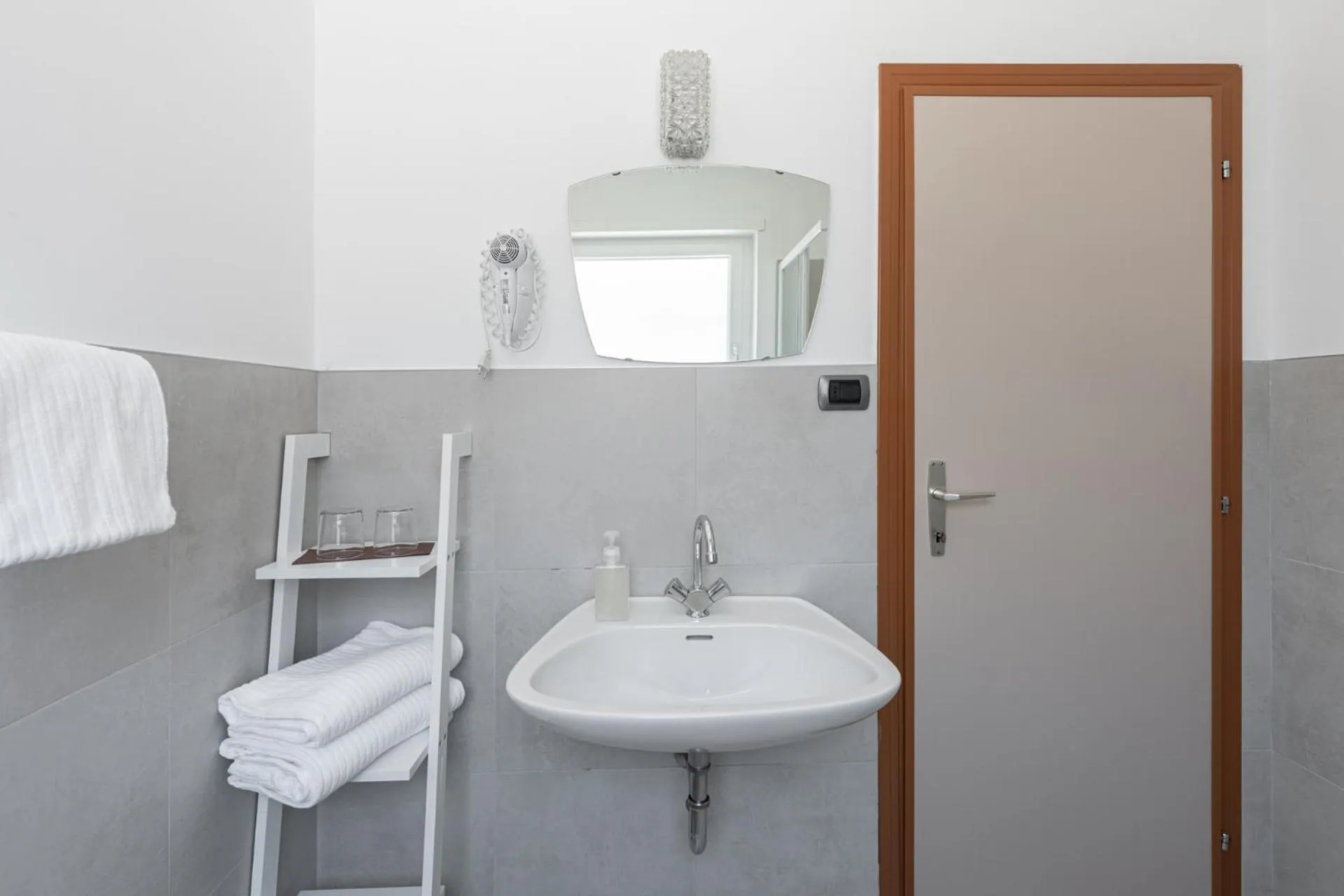 Bathroom in Gasthof Salurn