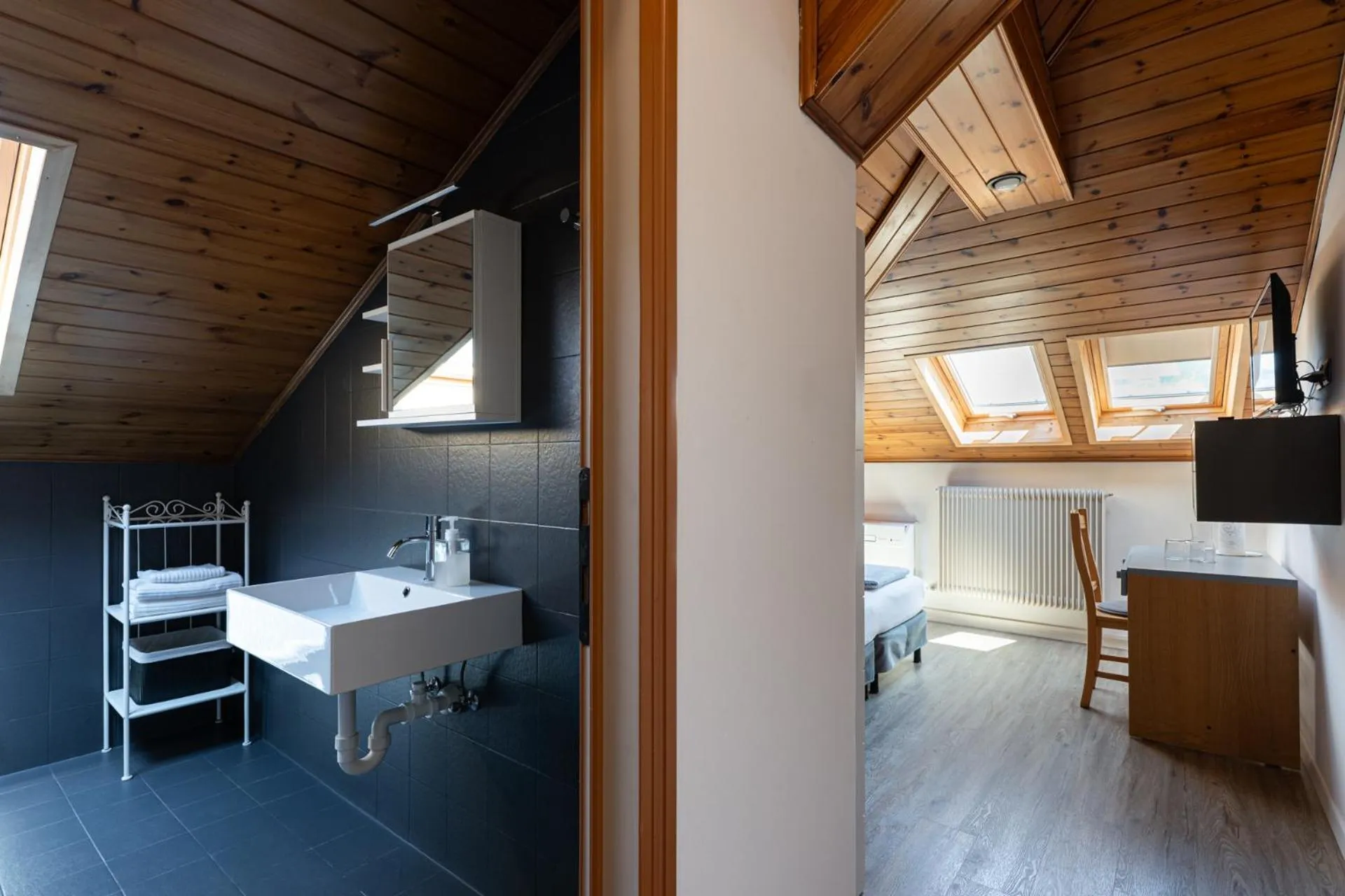 Bathroom in Gasthof Salurn