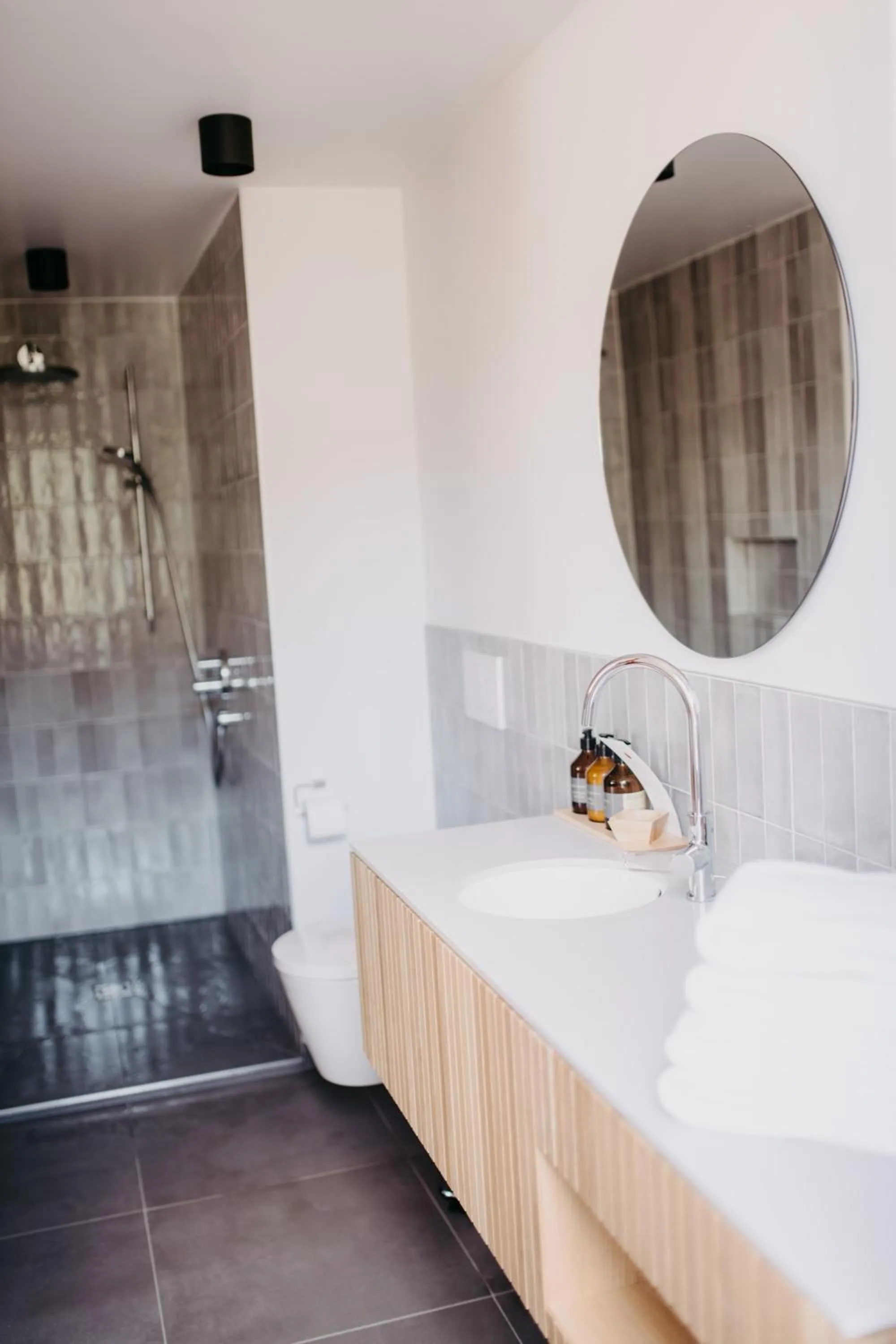 Bathroom, Bed in Landgut am Pößnitzberg