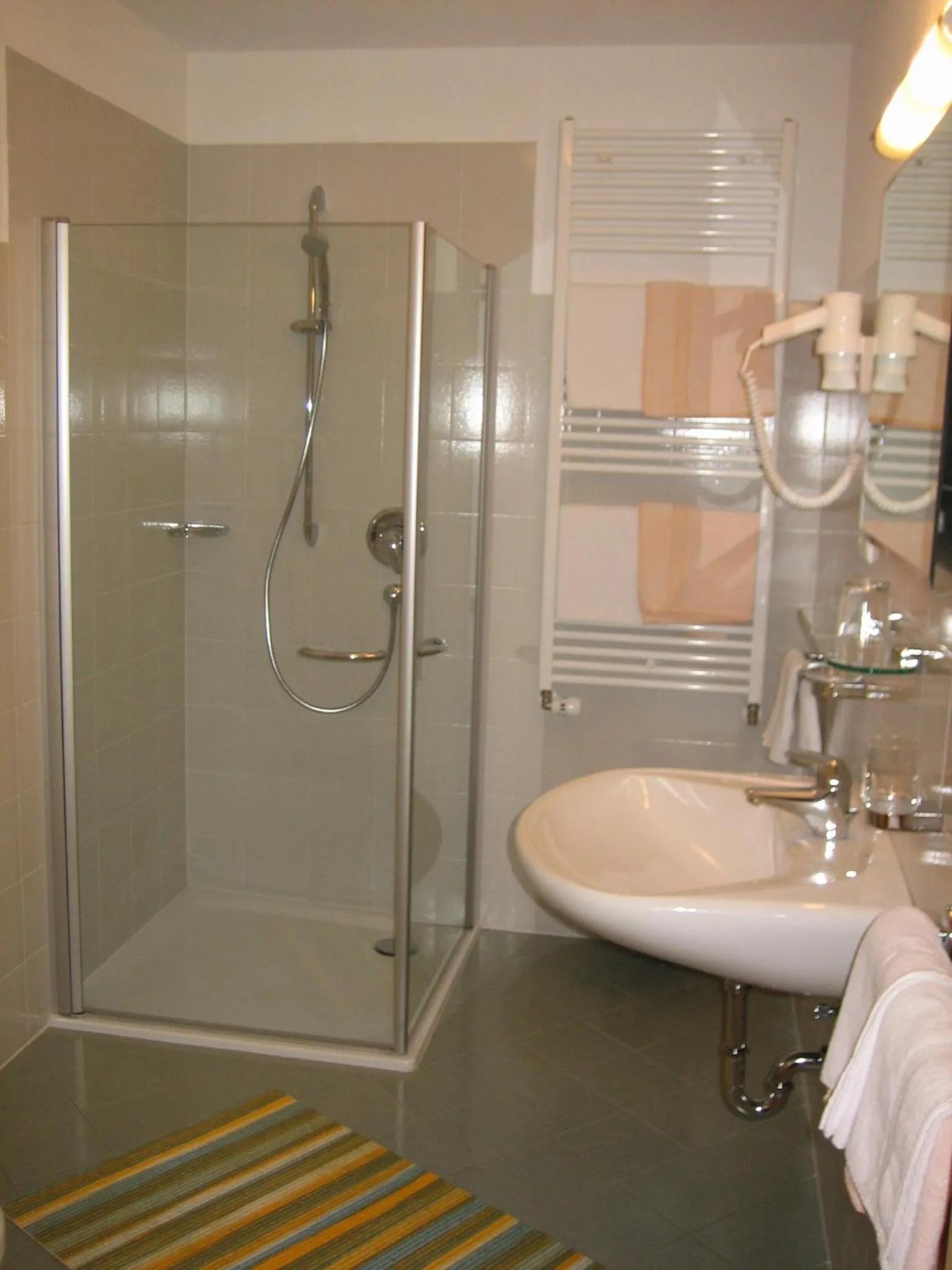 Shower in Garni - Appartement Neumairhof