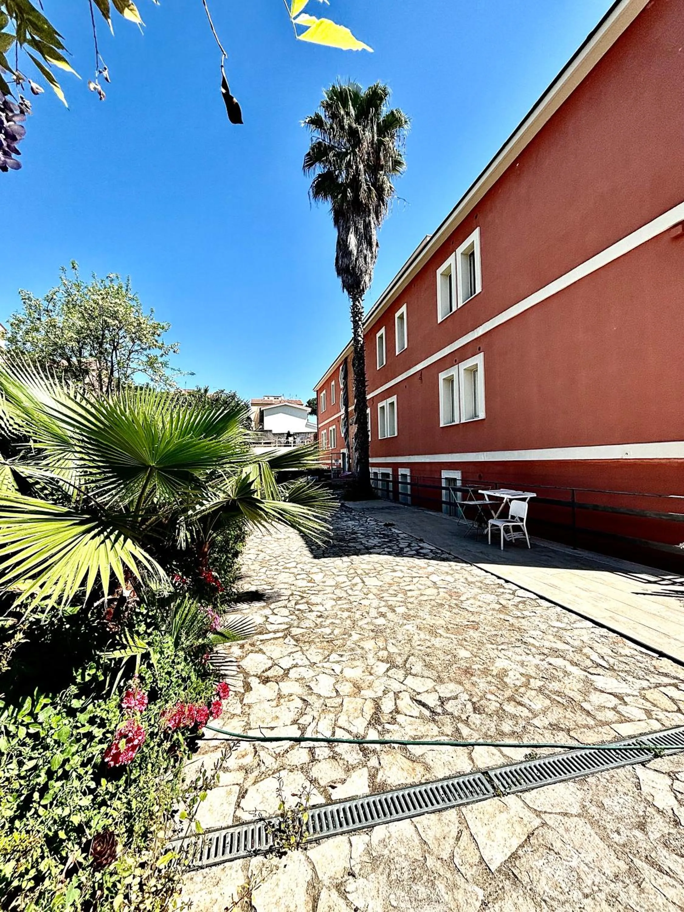 Property building in Palace Rome