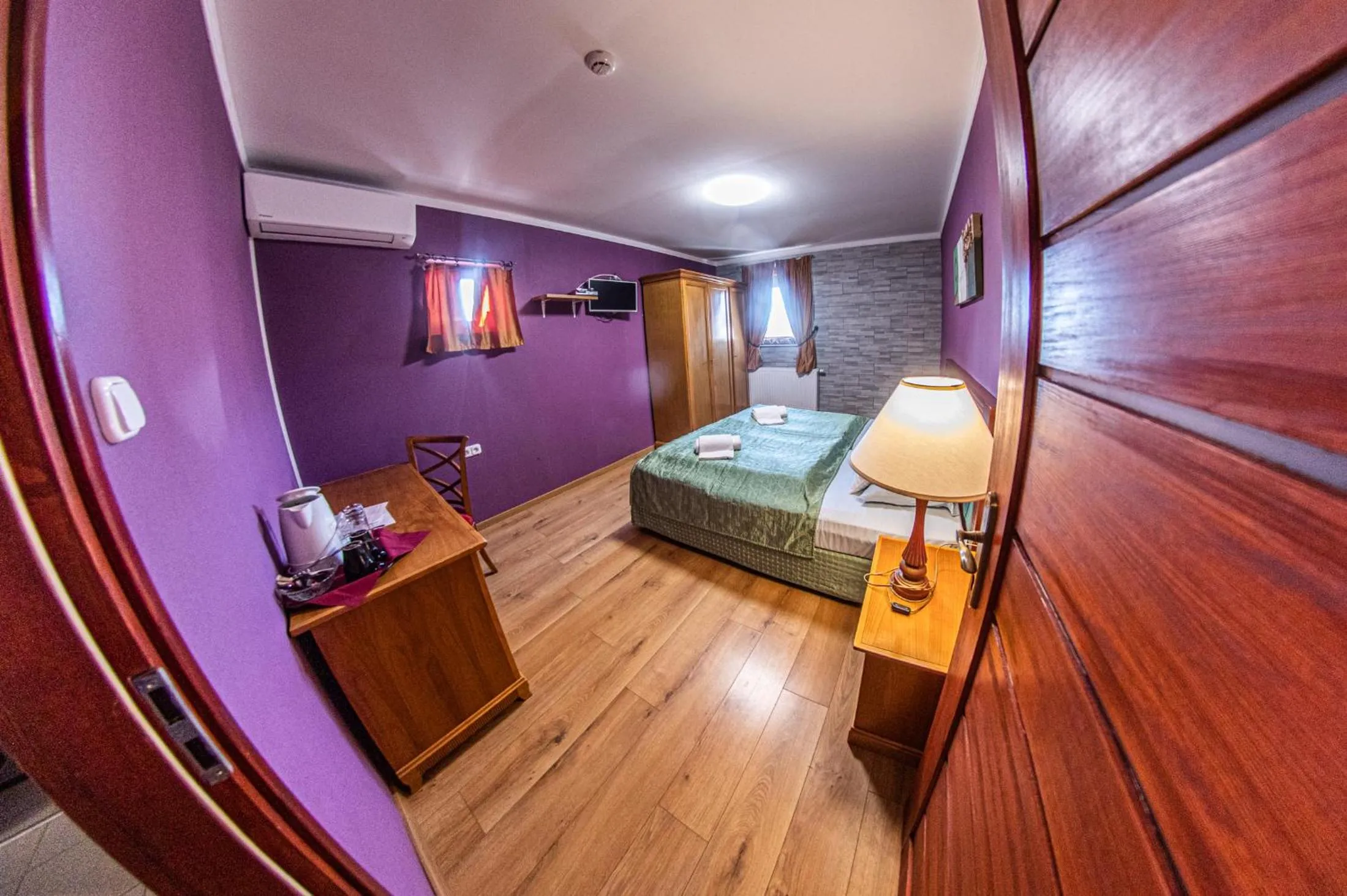 Duplex Quadruple Room - single occupancy in Borhotel Sziluett Farkasmály