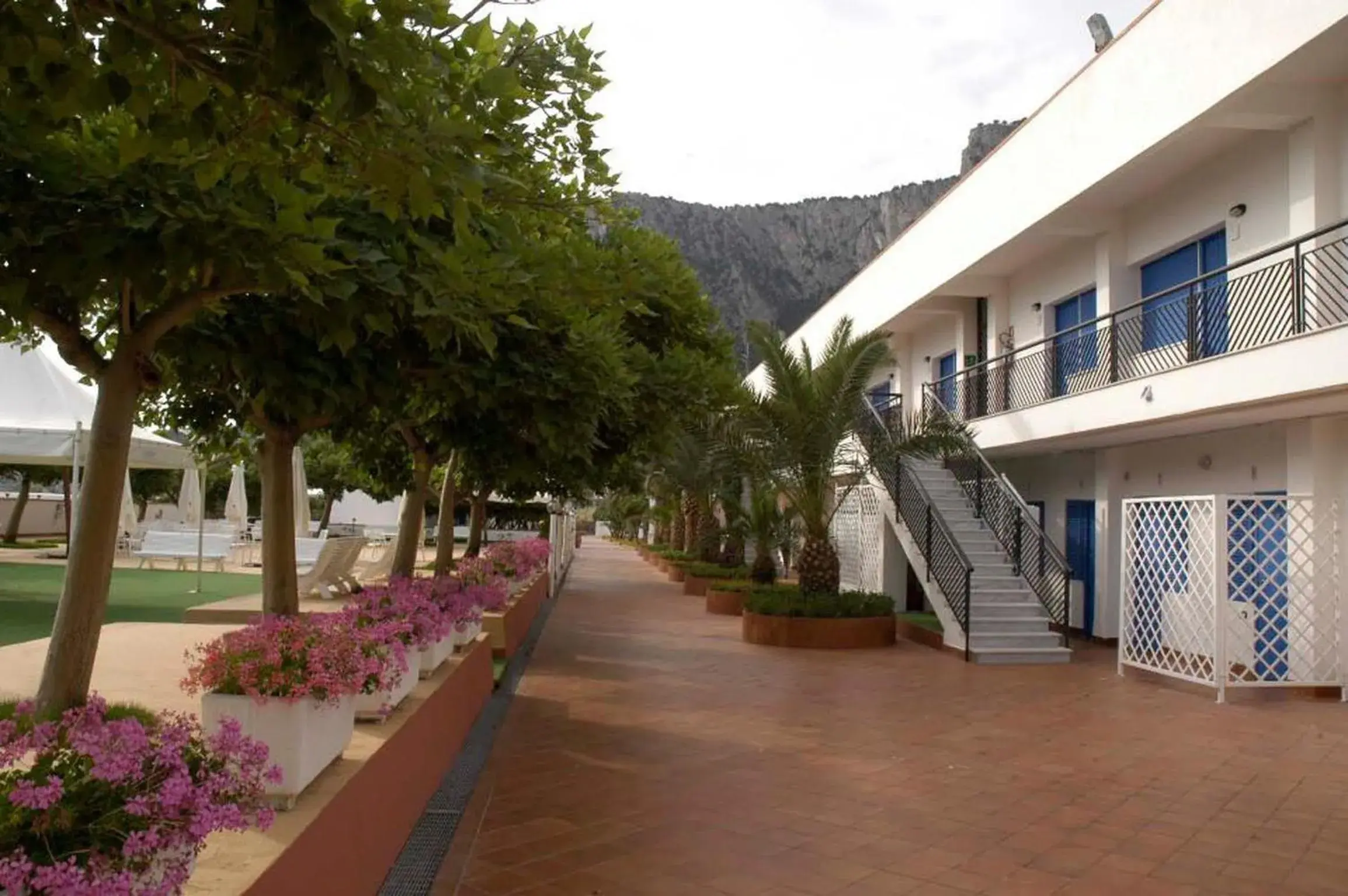 One-Bedroom Apartment in La Marsa Vacances One-Bedroom Apartment in La Marsa Vacances