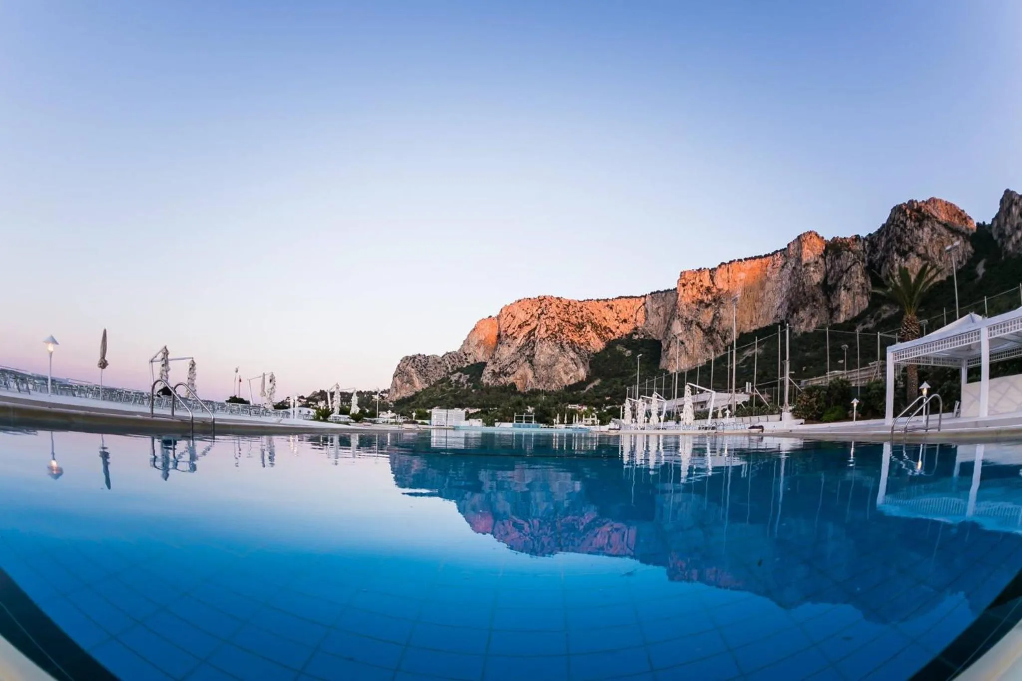 Swimming pool in La Marsa Vacances