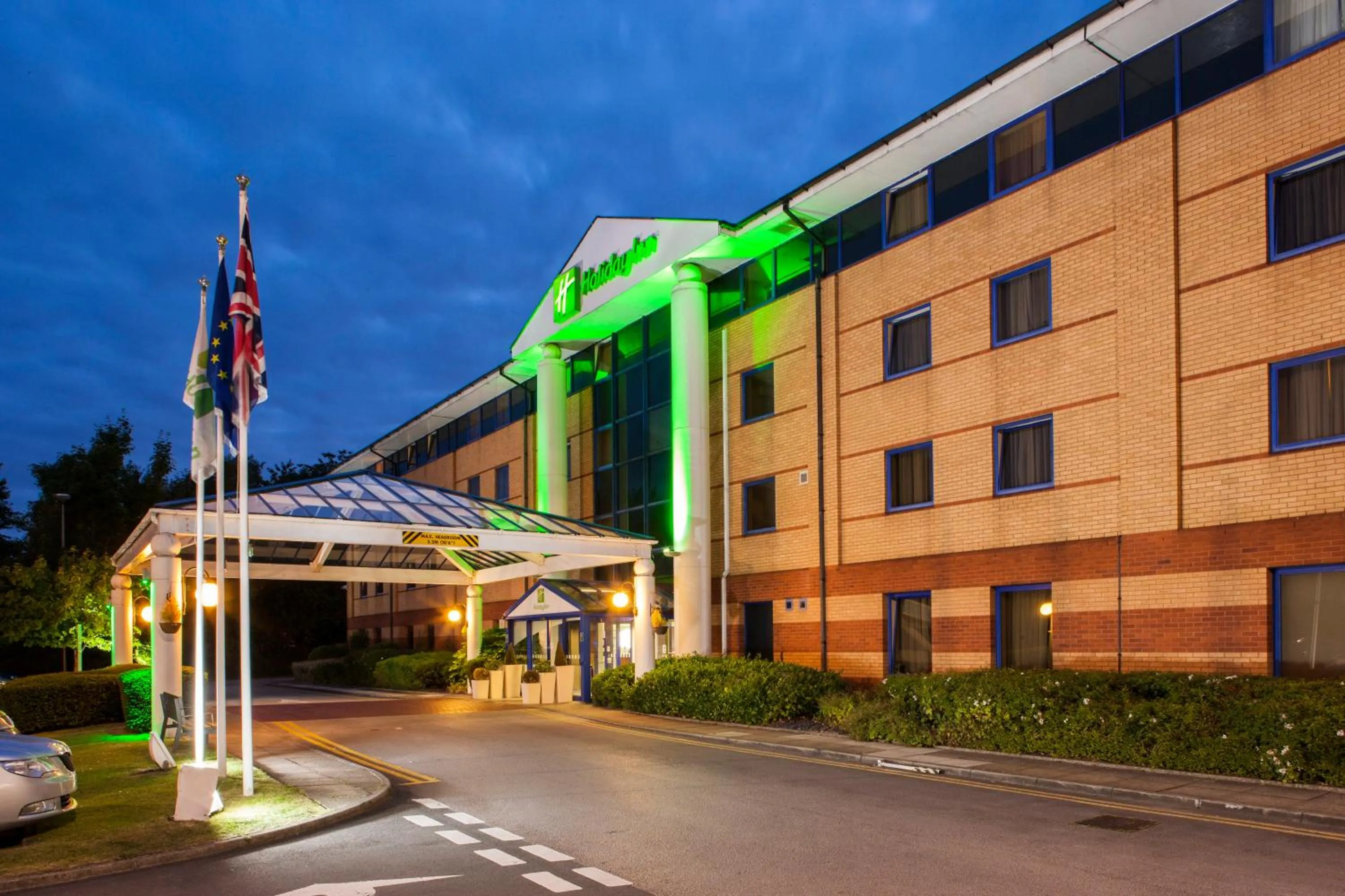 Property building in Holiday Inn Warrington by IHG