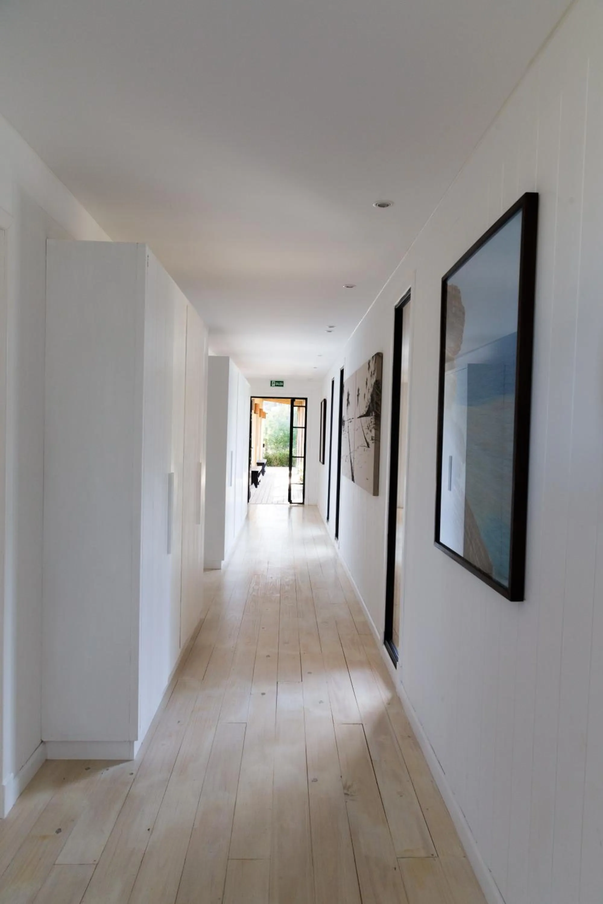 Property building in Casa Flor