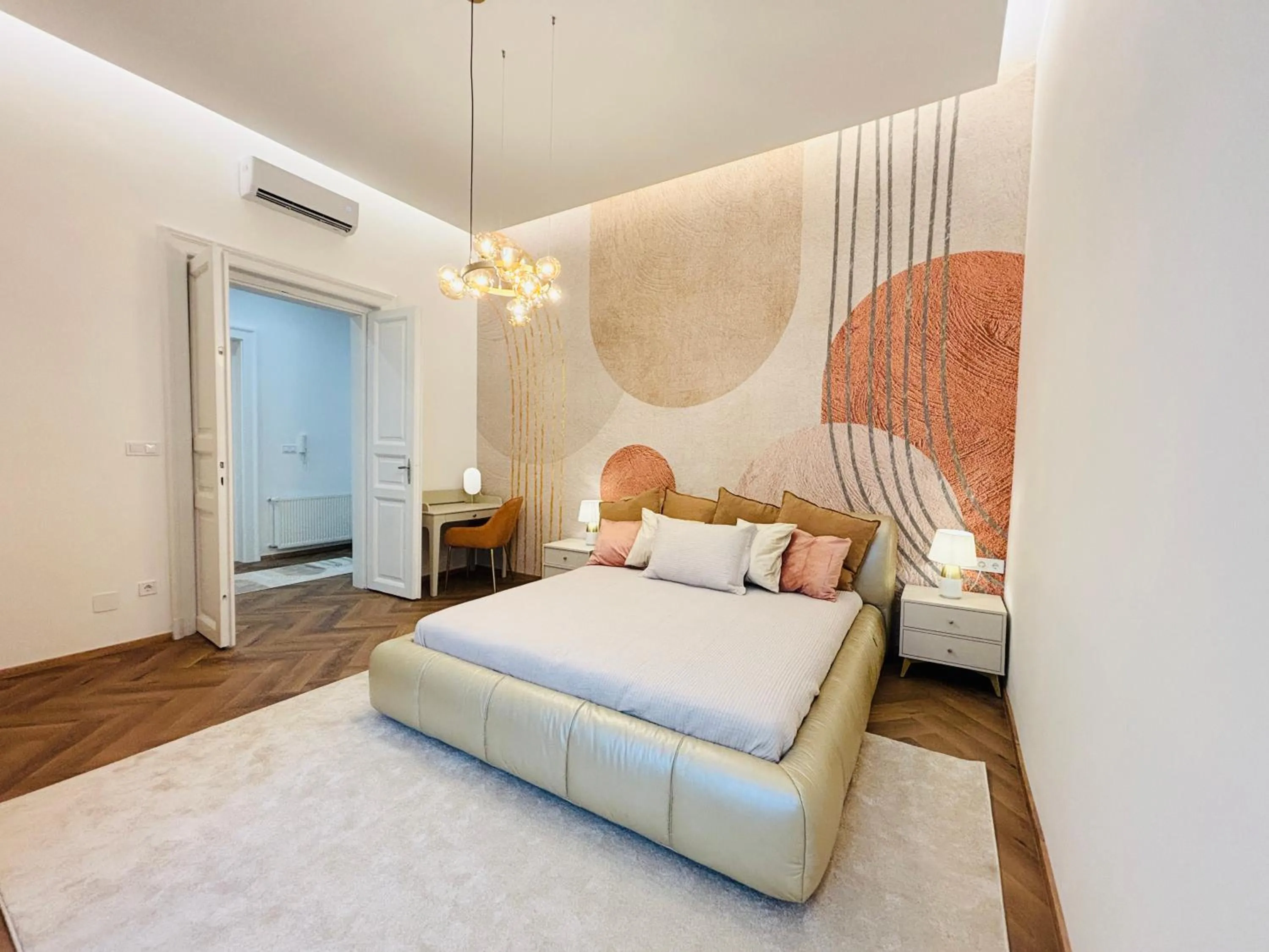 Bedroom, Bed in Mirage Medic Hotel