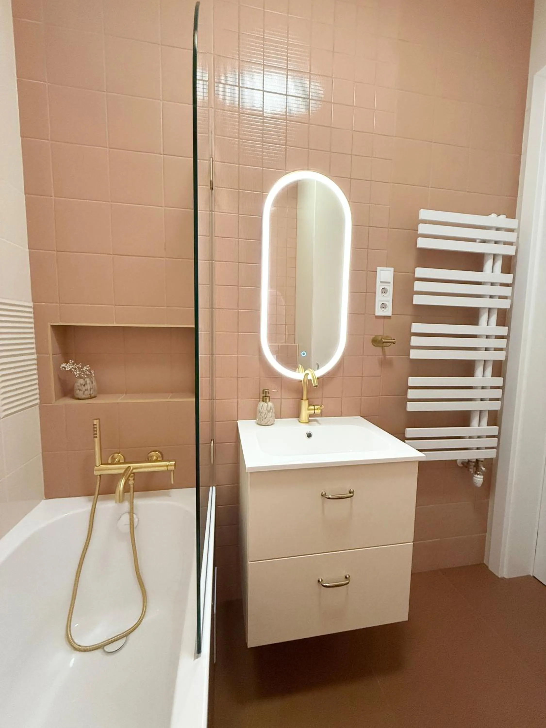 Bathroom in Mirage Medic Hotel