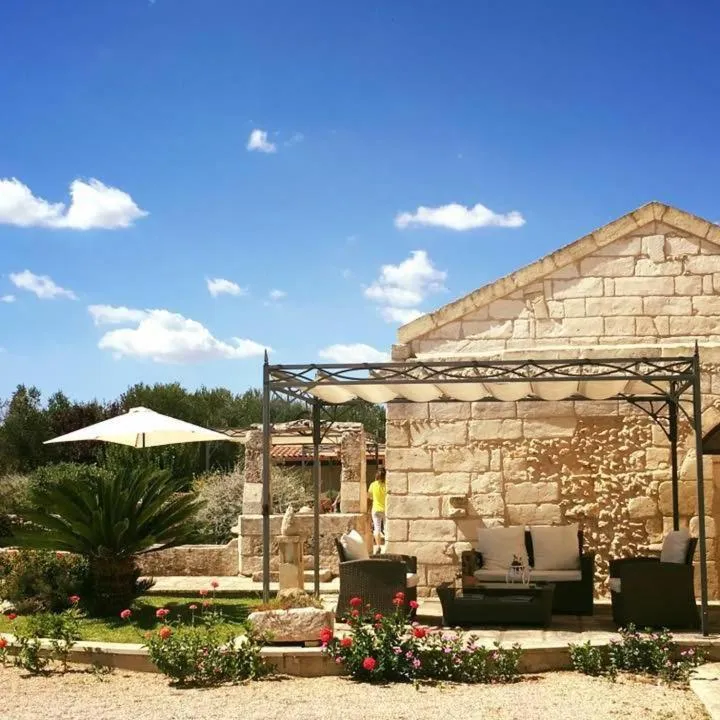 Agriturismo Alonì Costarella Masseria