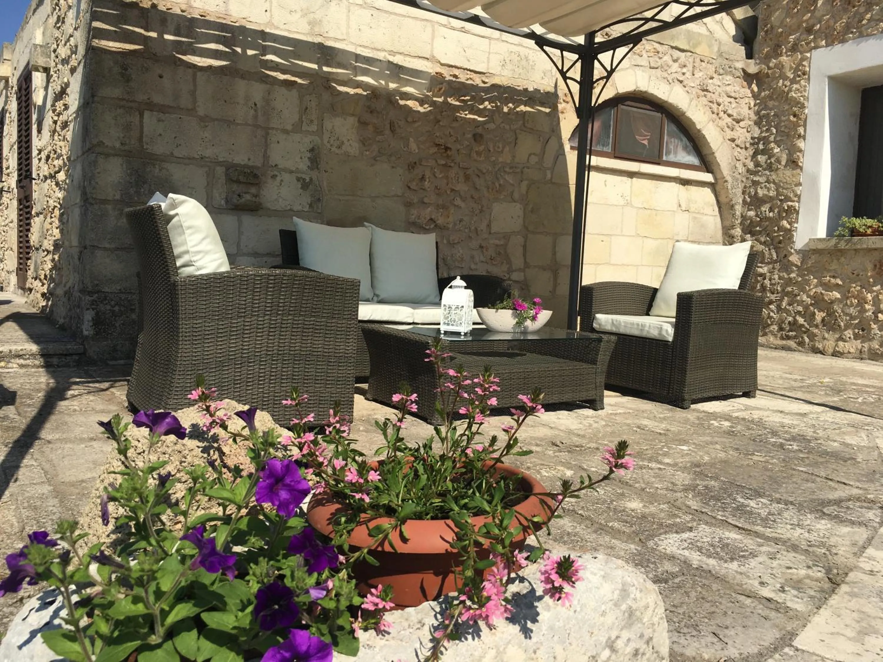 Agriturismo Alonì Costarella Masseria