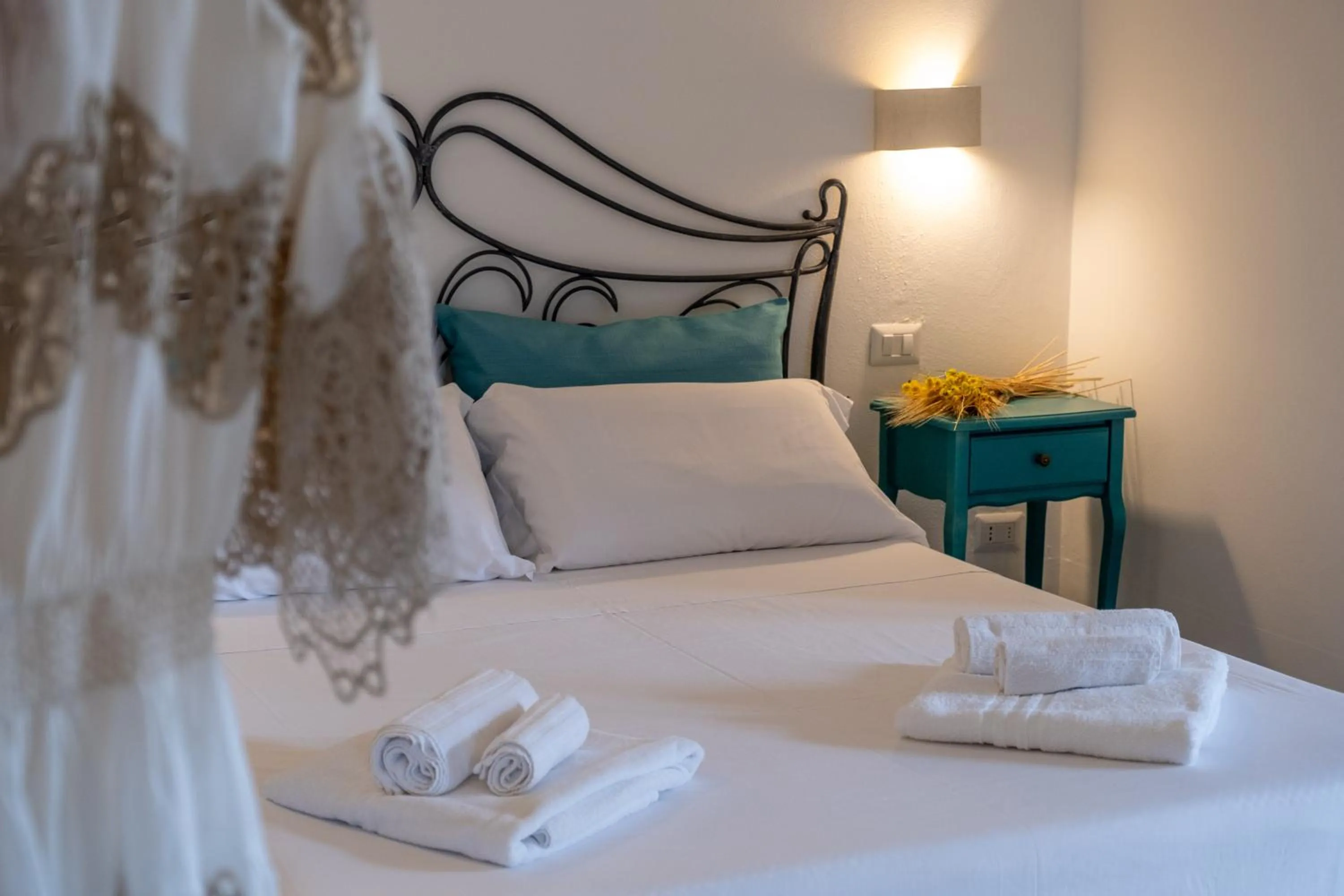 Bed in Agriturismo Alonì Costarella Masseria