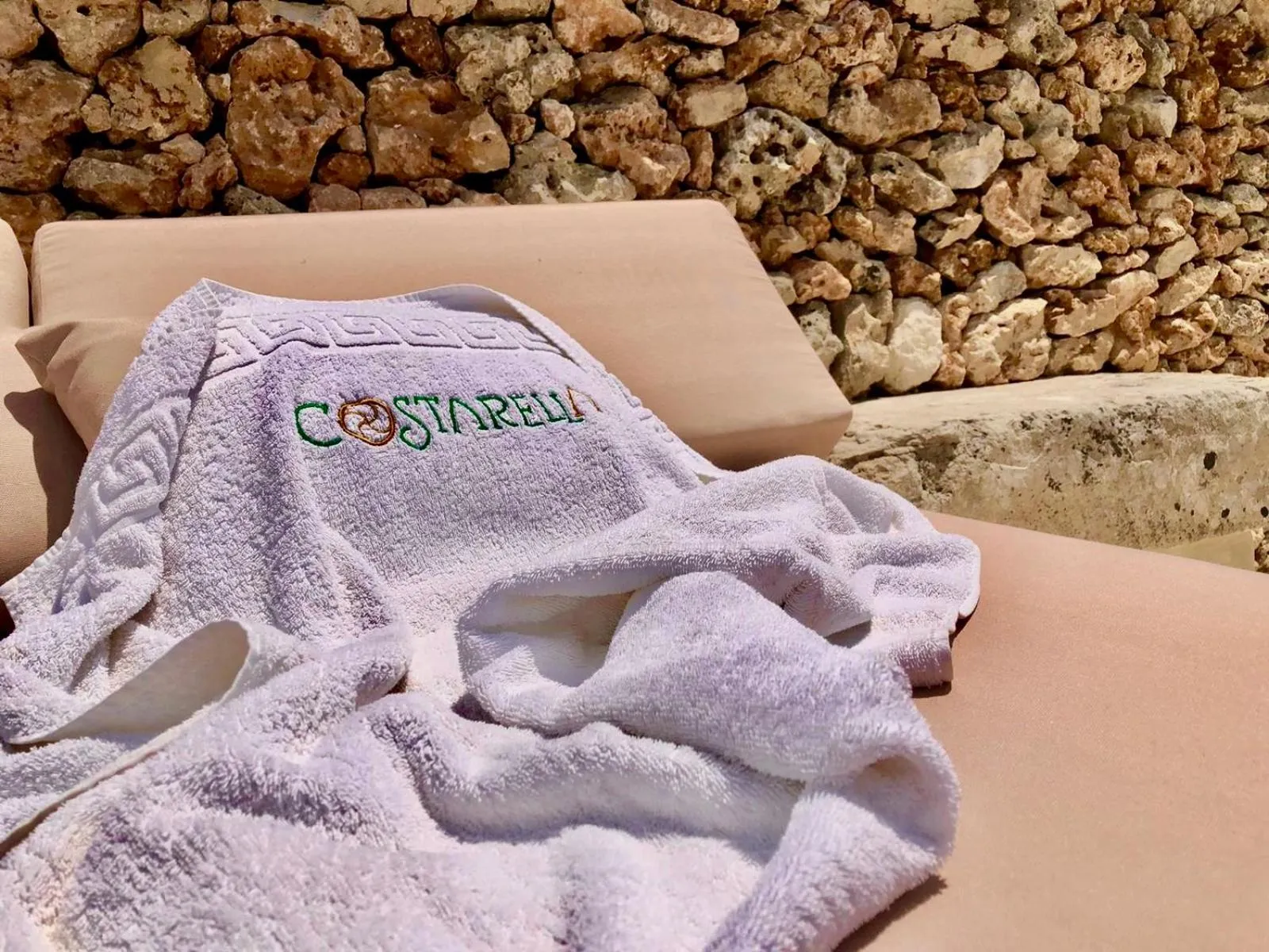 Agriturismo Alonì Costarella Masseria