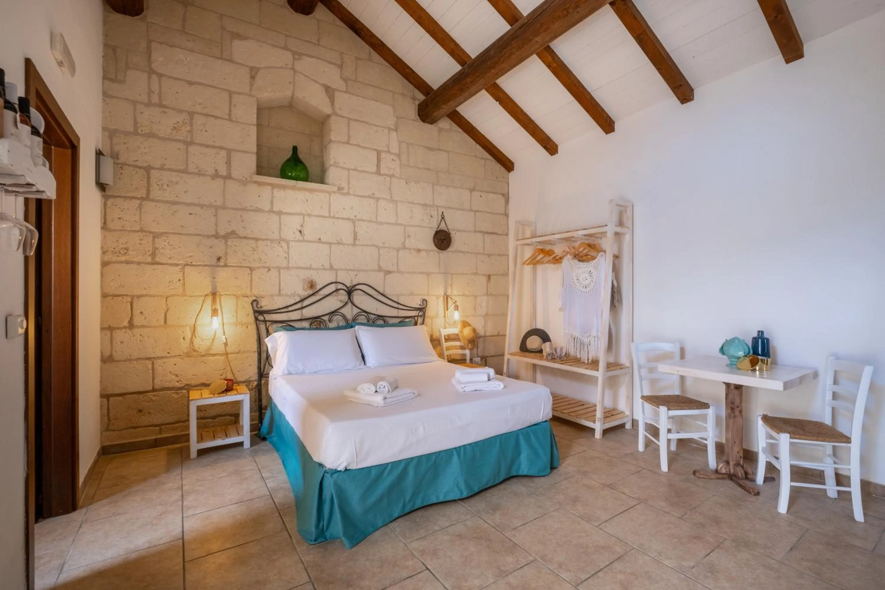 Bed in Agriturismo Alonì Costarella Masseria