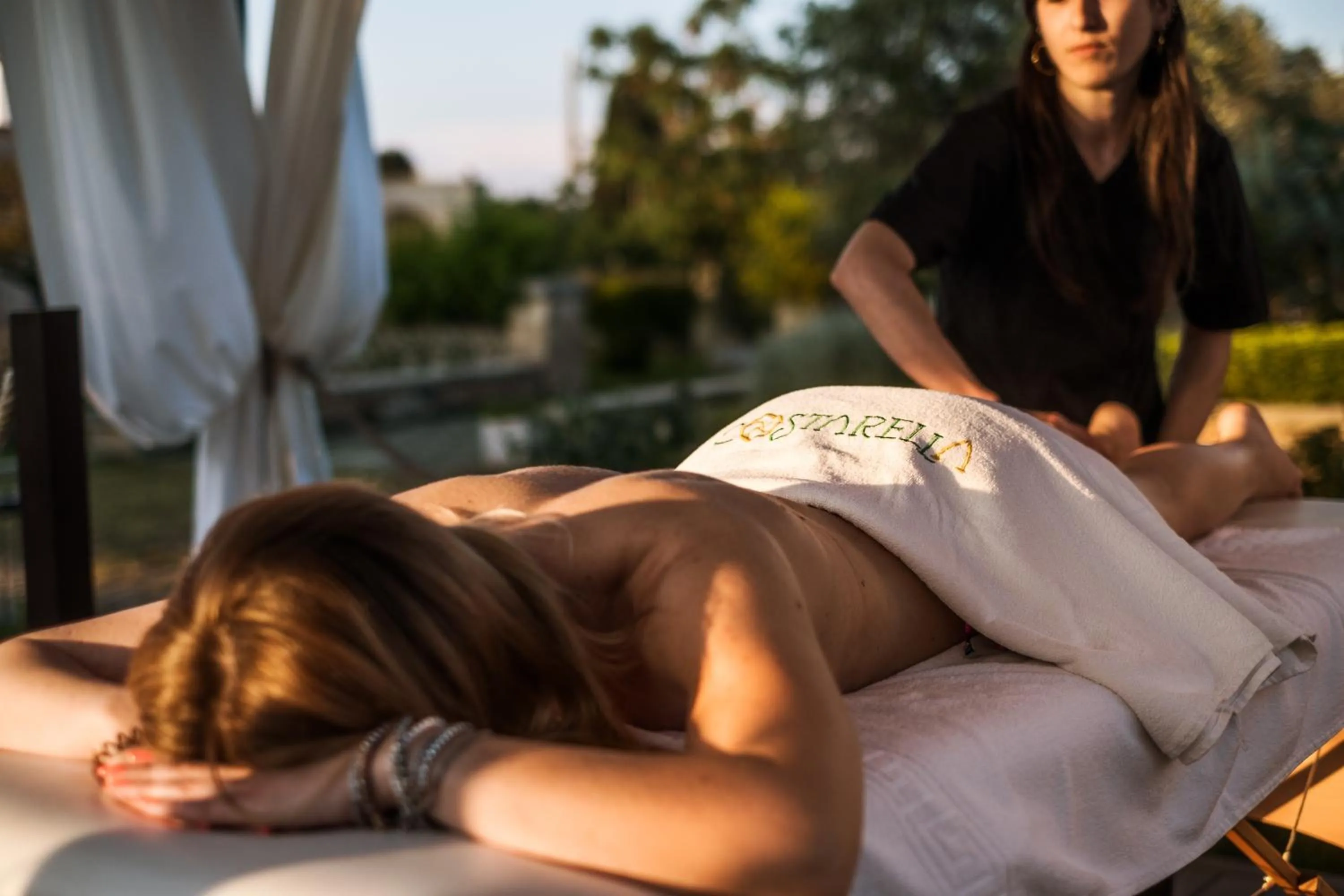 Massage in Agriturismo Alonì Costarella Masseria