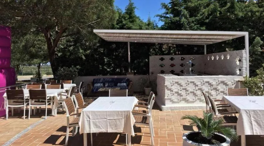 Patio in Hotel Marisma Sancti Petri