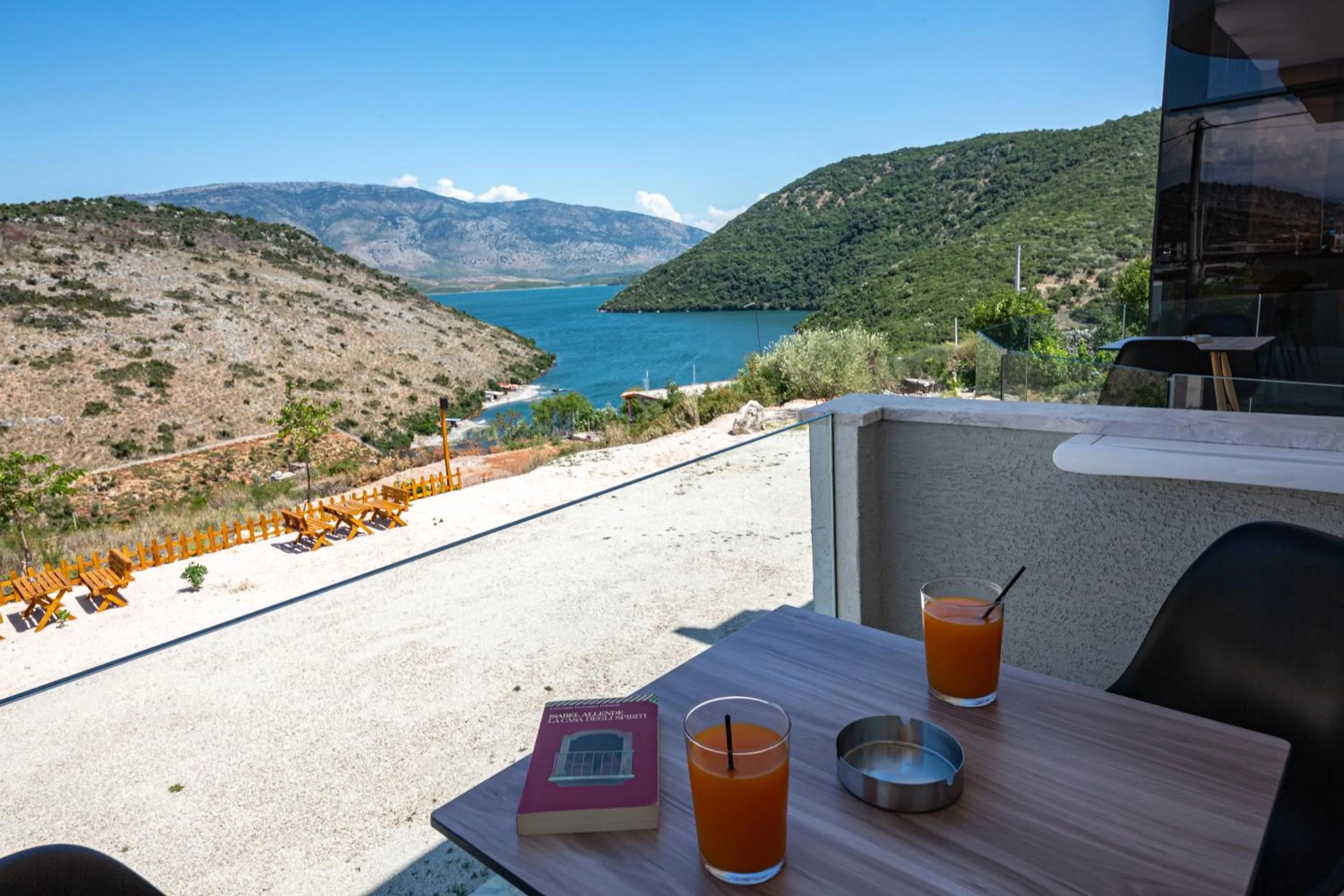 Lake view in Inada Hotel Ksamil