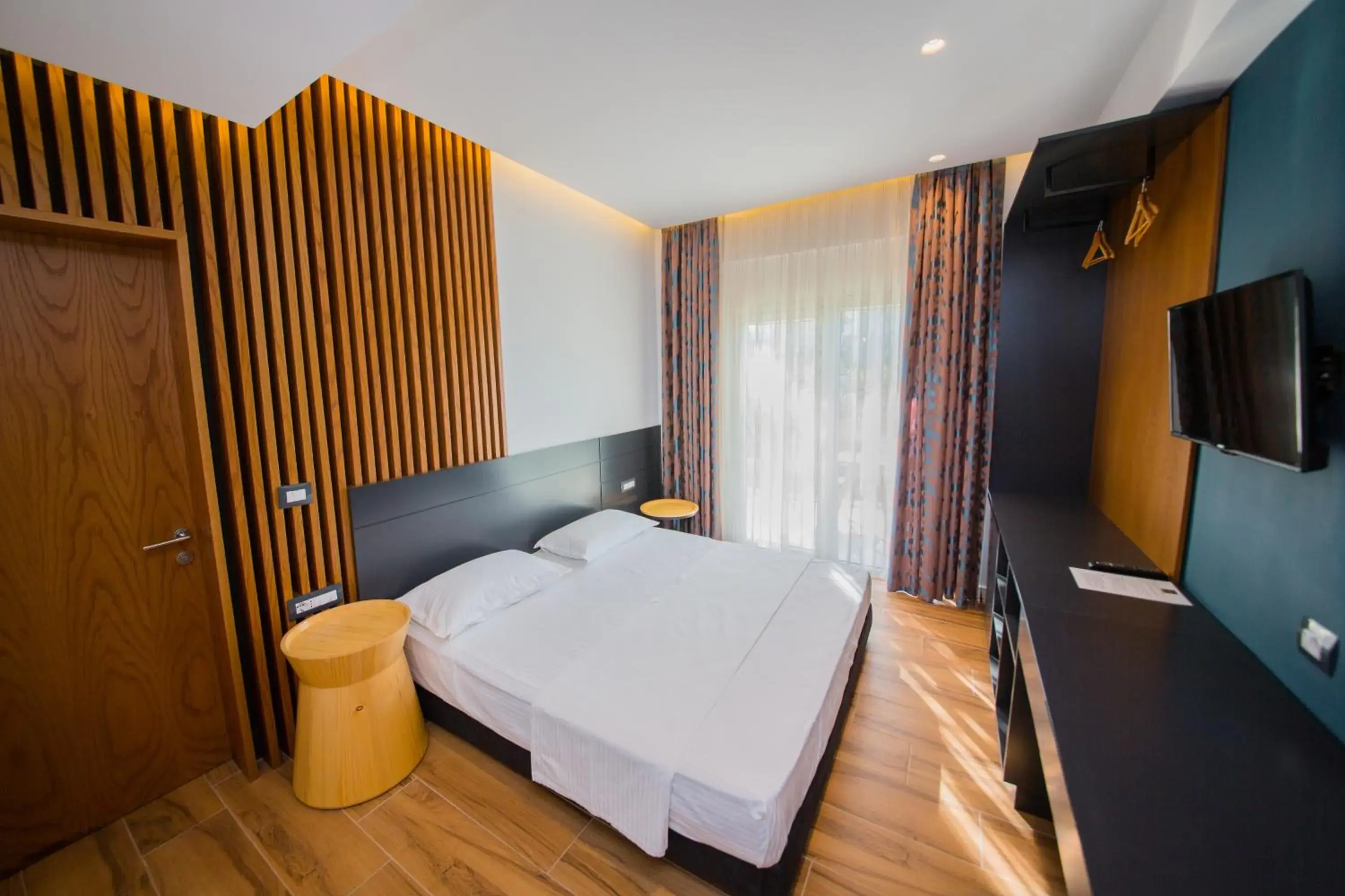 Double Room with Balcony in Inada Hotel Ksamil Double Room with Balcony in Inada Hotel Ksamil