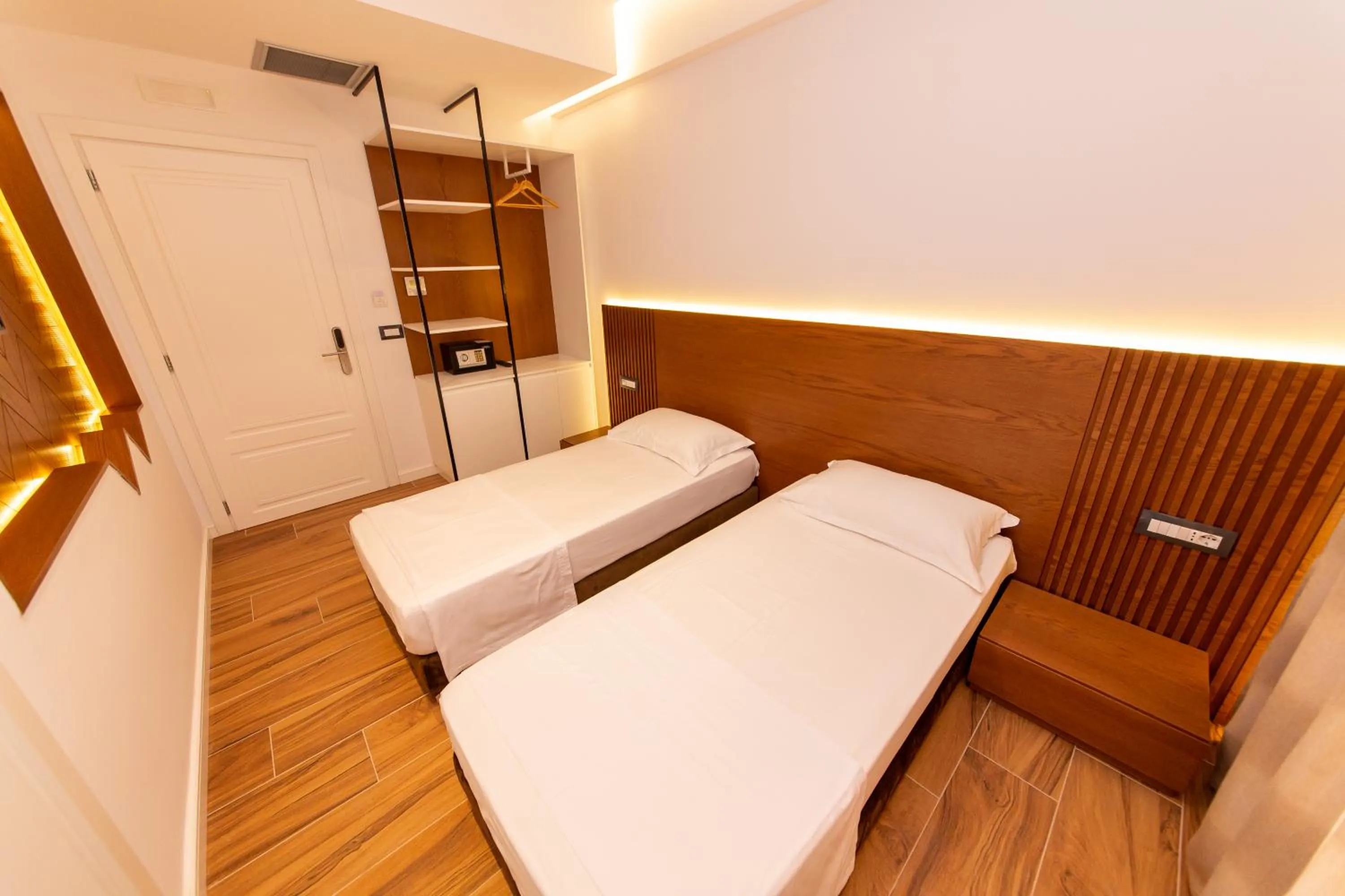 Bedroom, Bed in Inada Hotel Ksamil