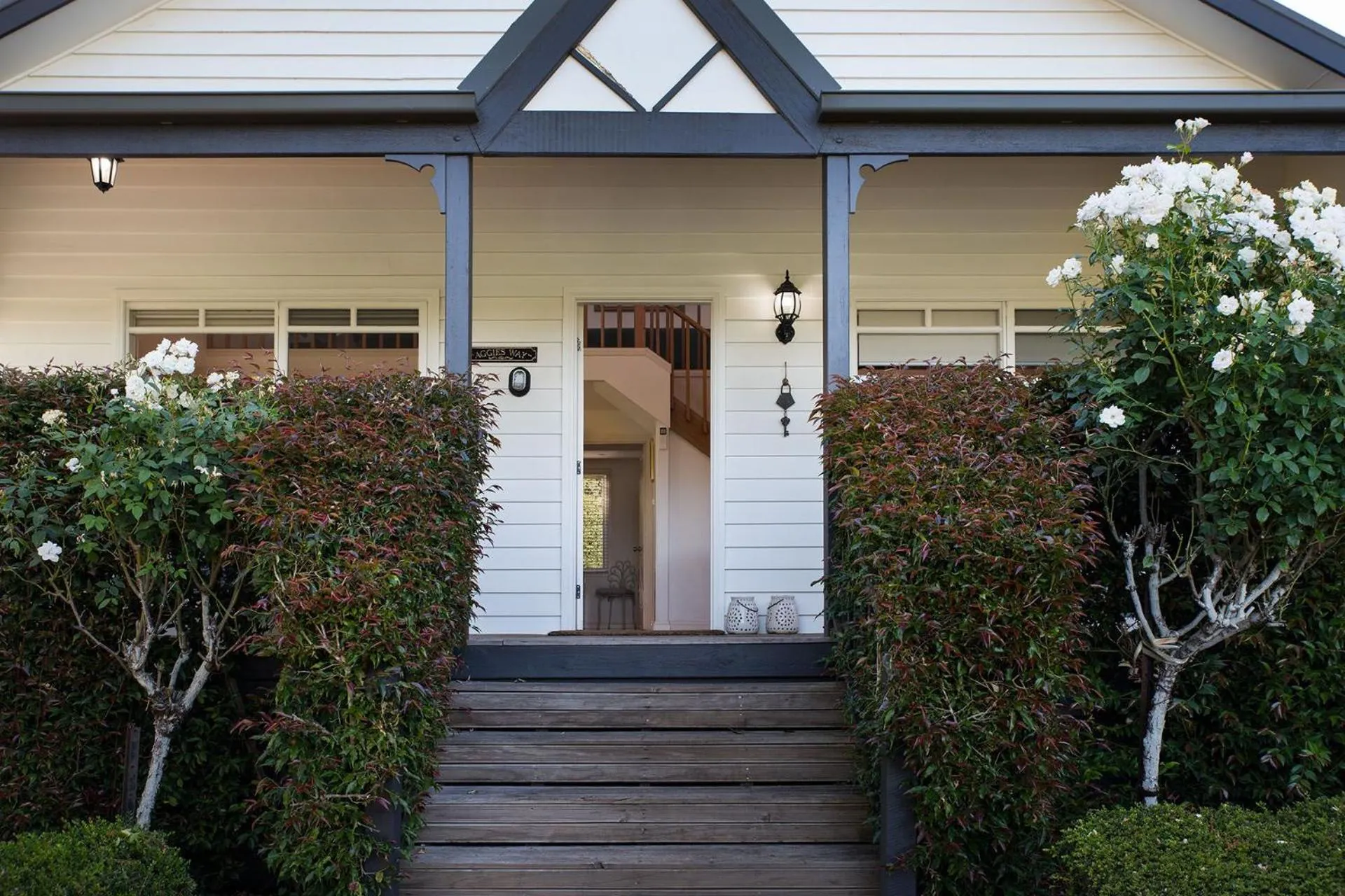 Aggies Way - dog friendly with panoramic views