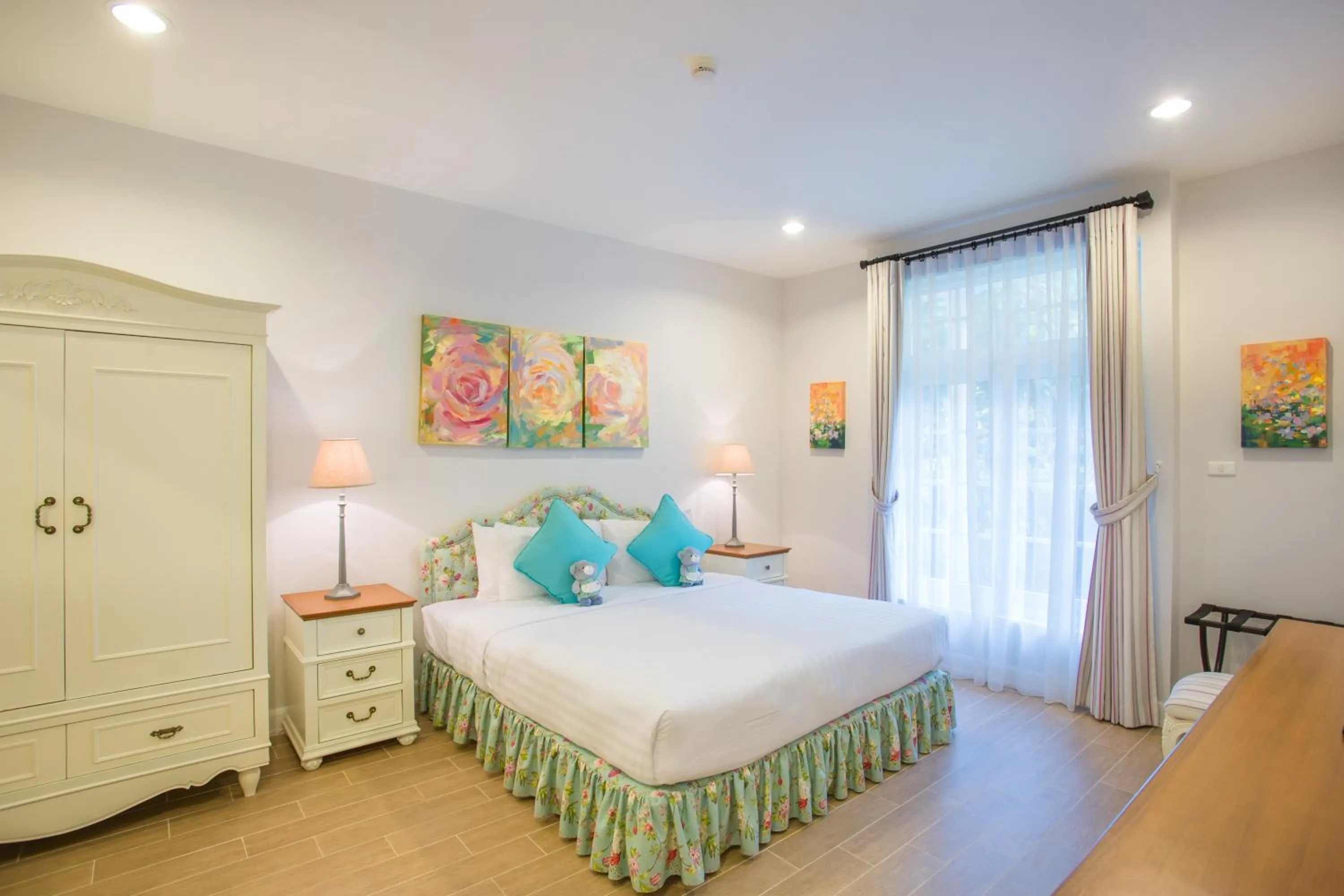 Bed in Kensington English Garden Resort Khaoyai