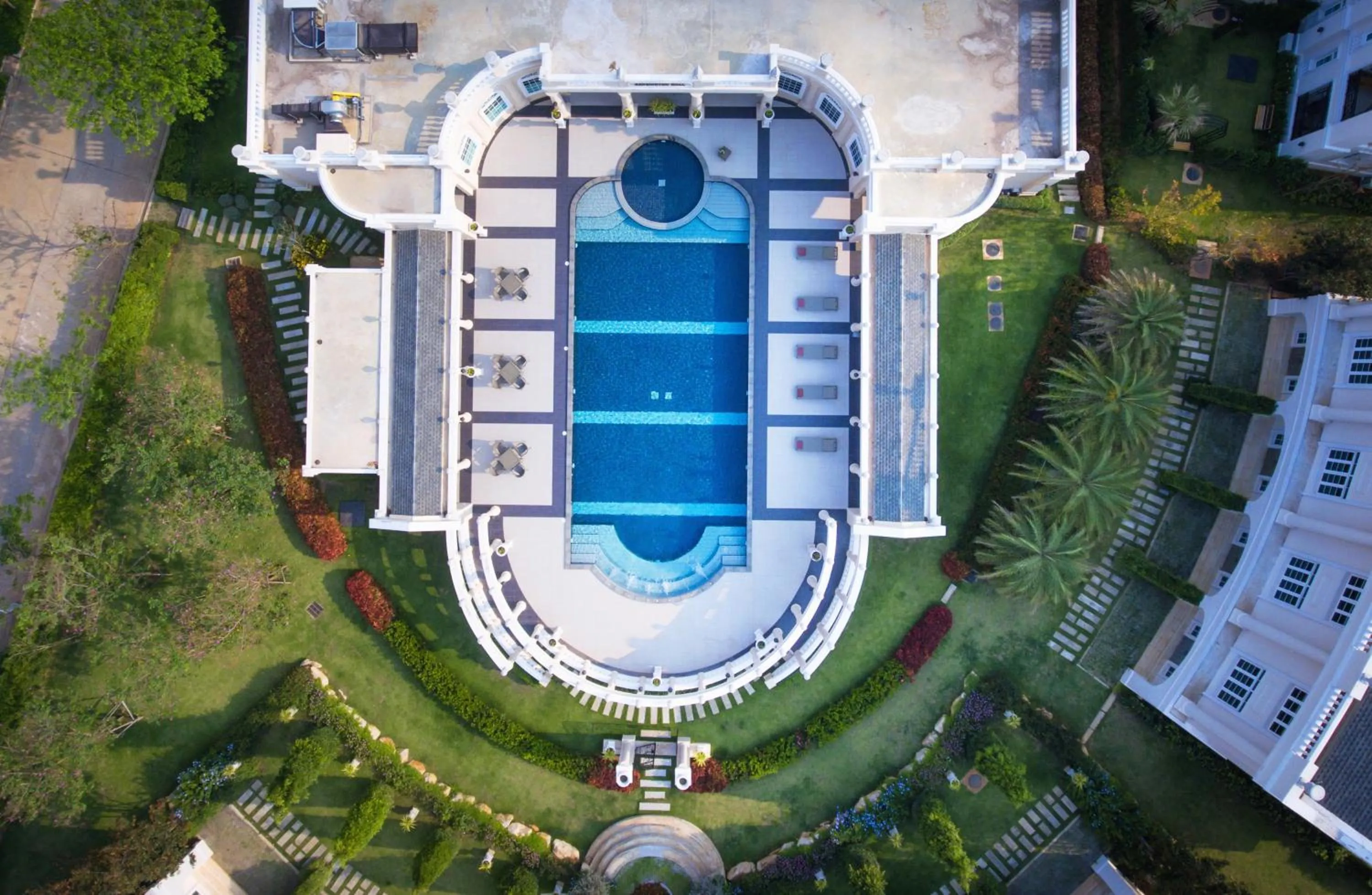 Swimming pool in Kensington English Garden Resort Khaoyai