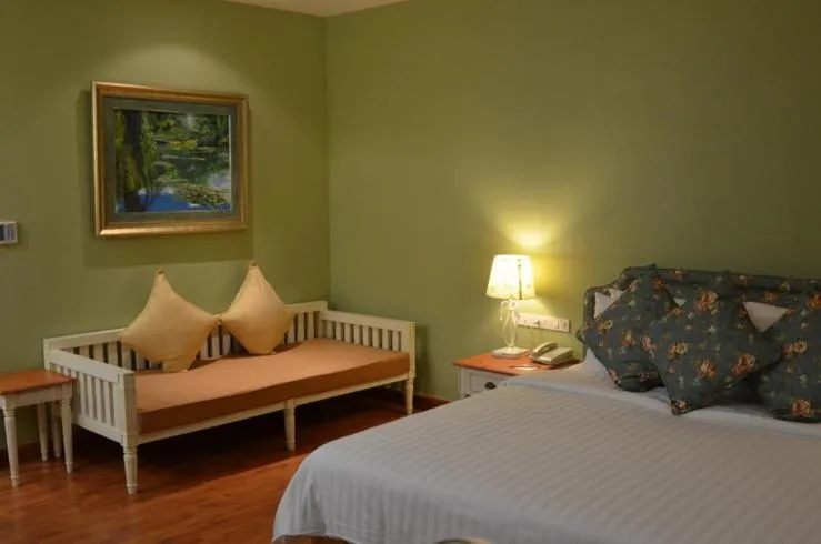 Bed in Kensington English Garden Resort Khaoyai