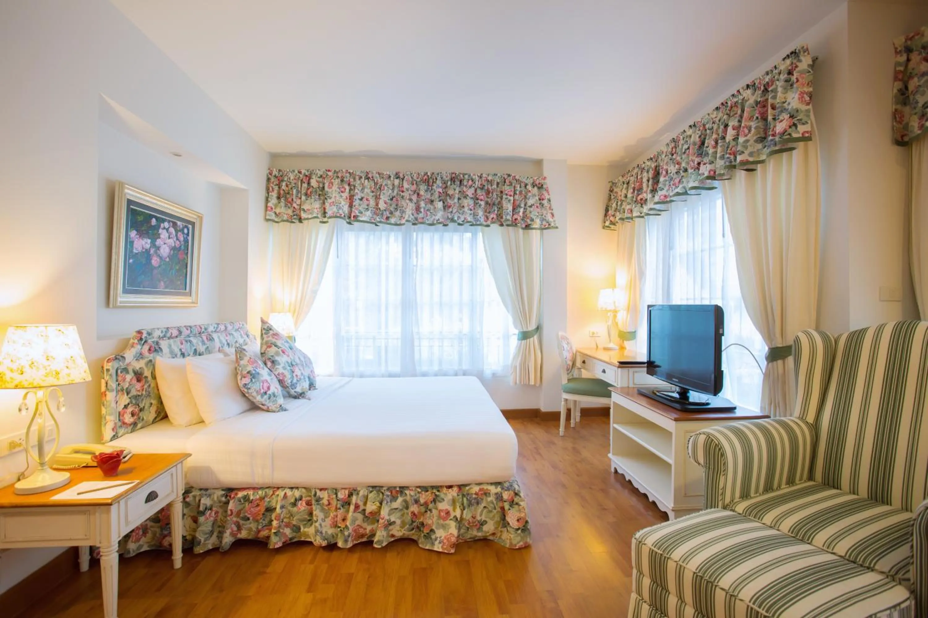 Bed in Kensington English Garden Resort Khaoyai