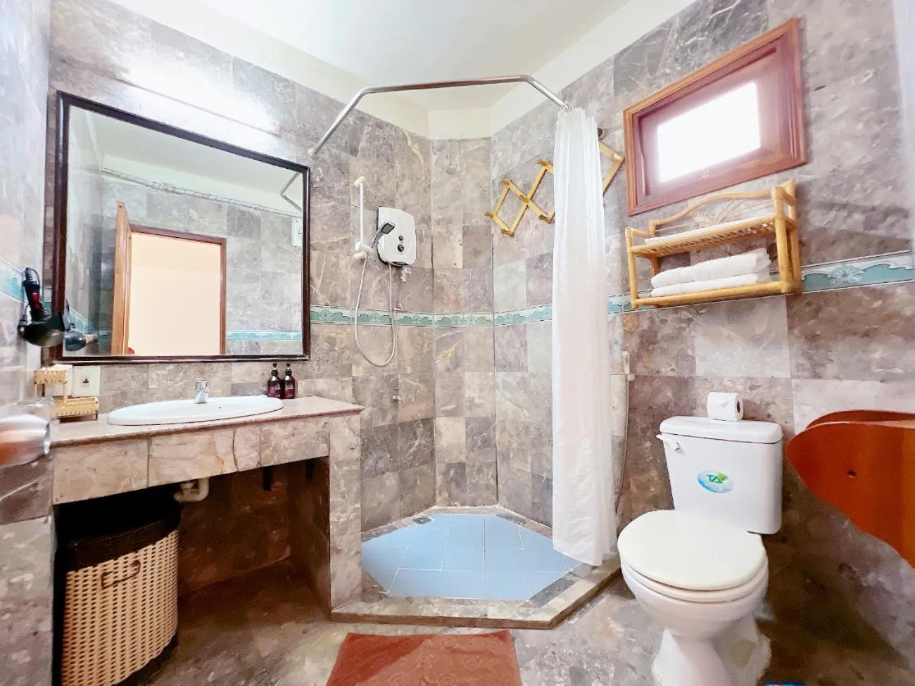 Toilet in Little Muine Cottages Resort