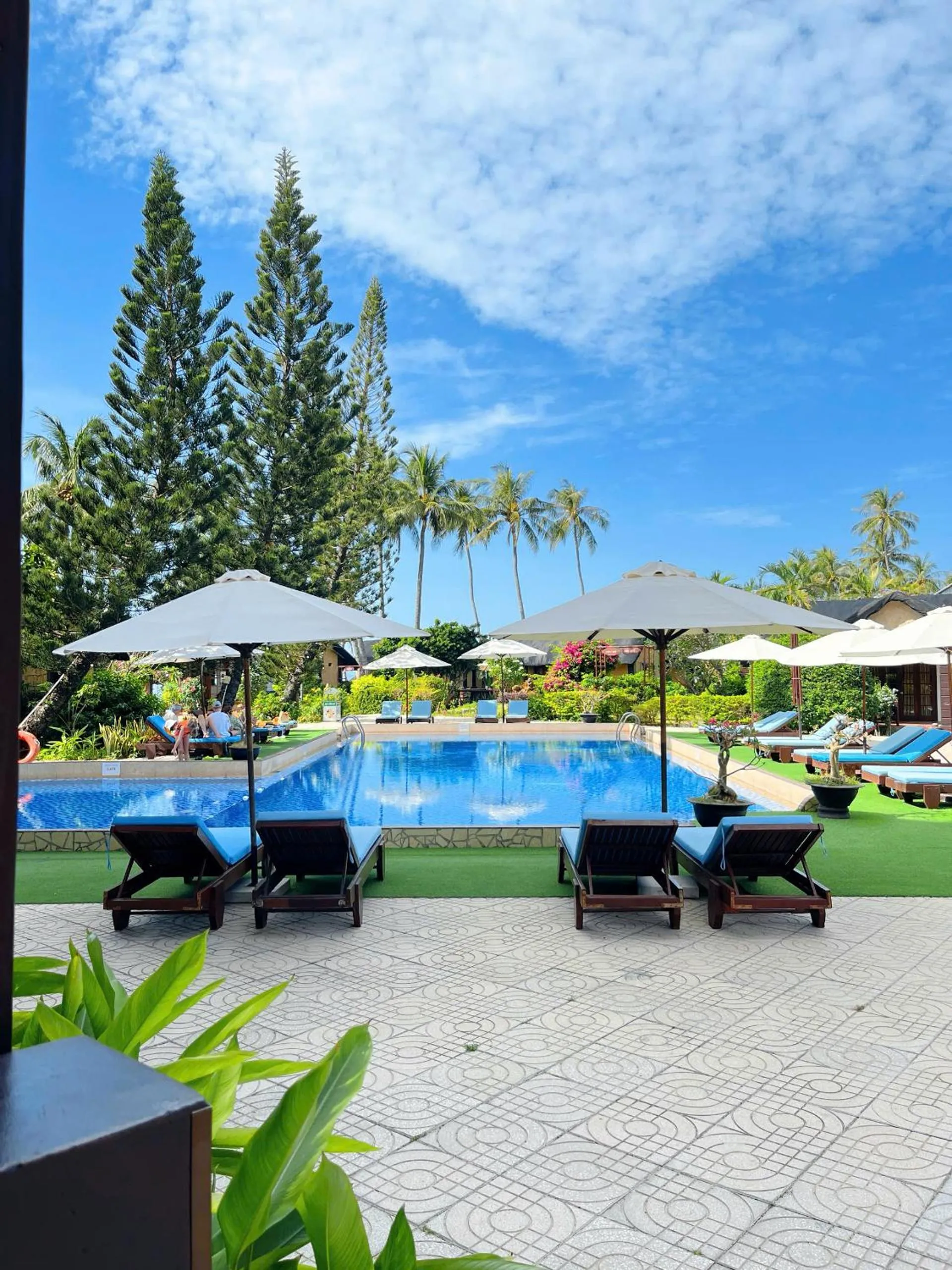 Swimming pool in Little Muine Cottages Resort