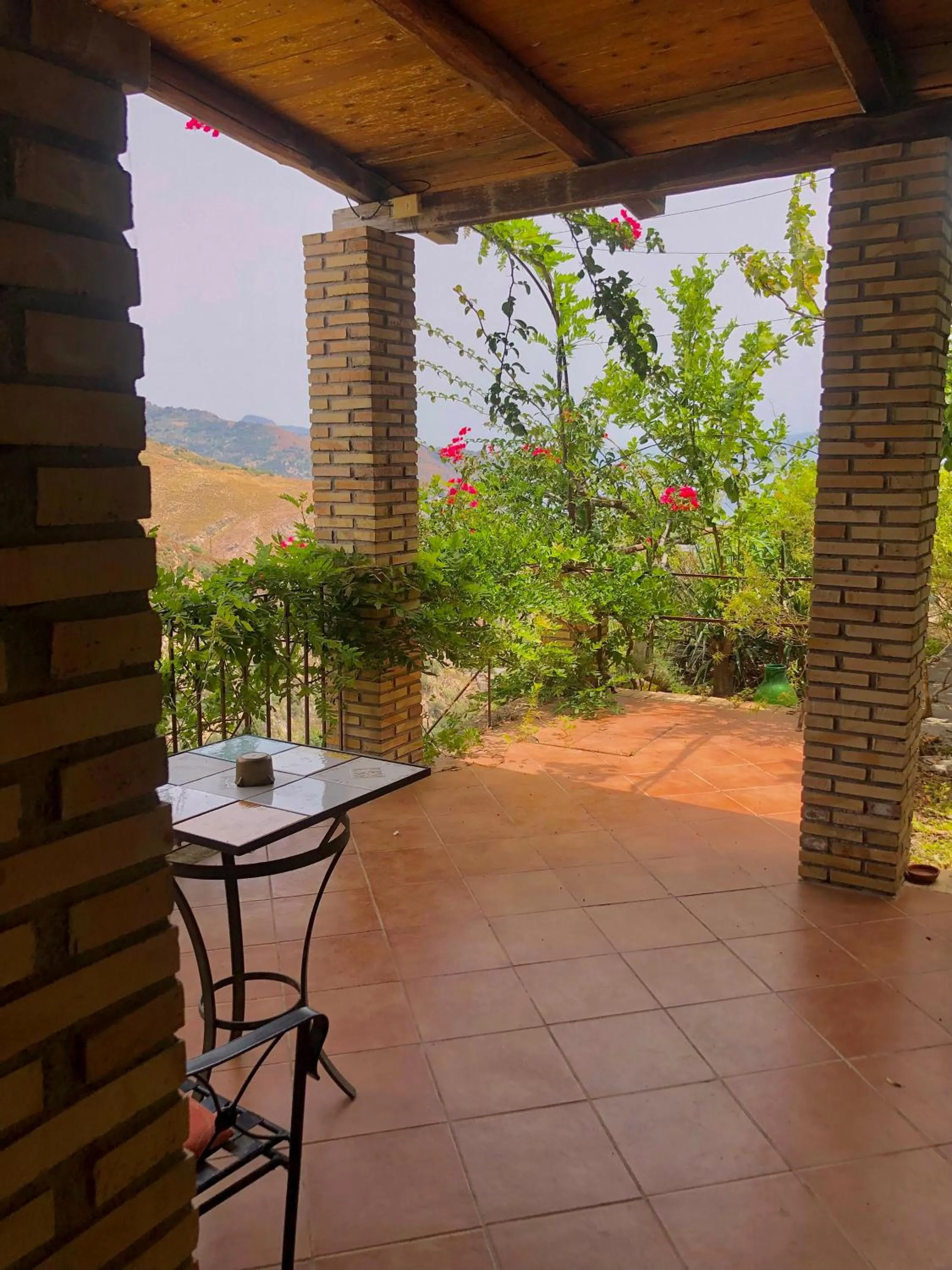 Patio in Villa Almoezia Charming B&B