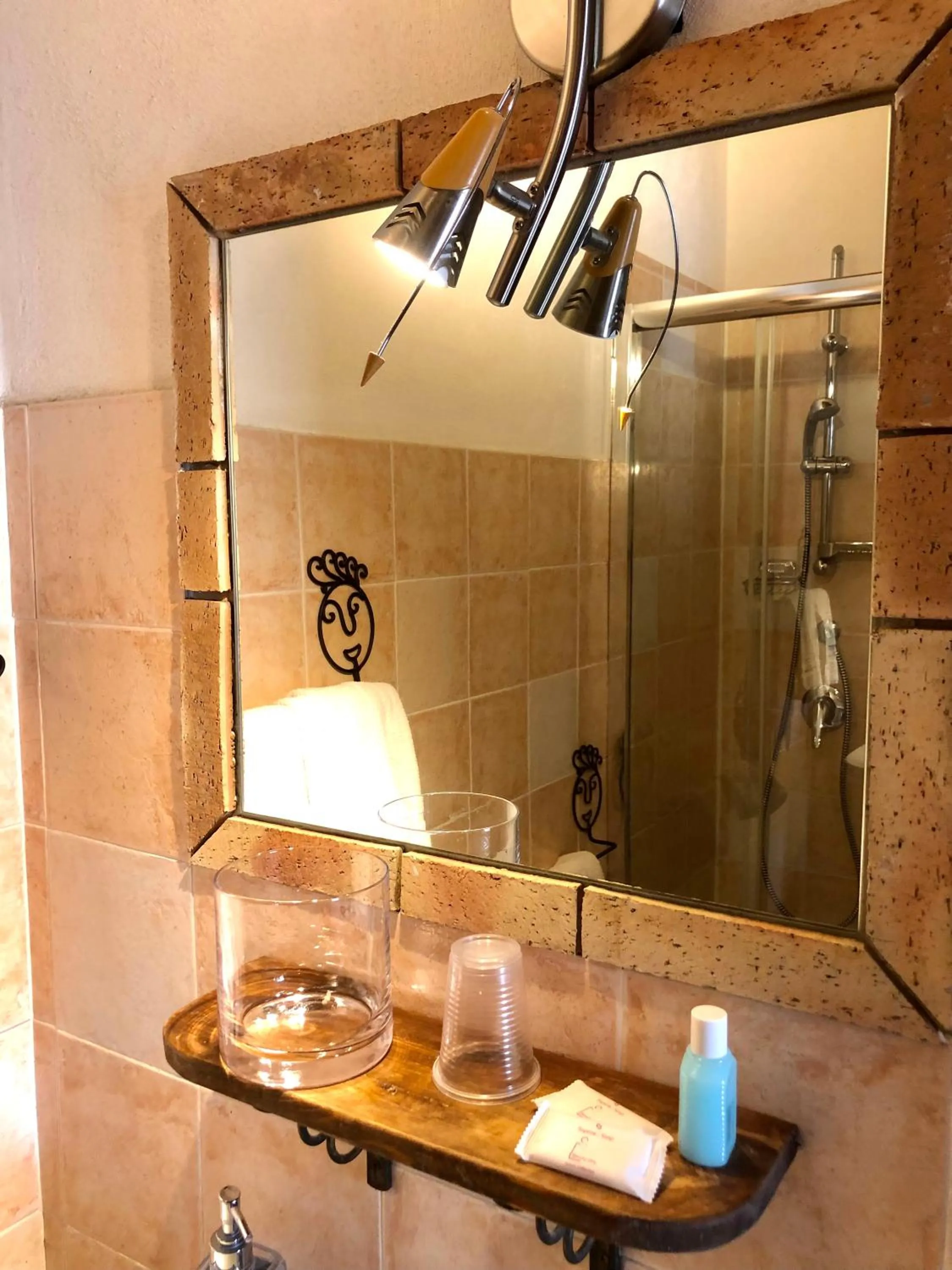 Bathroom in Villa Almoezia Charming B&B