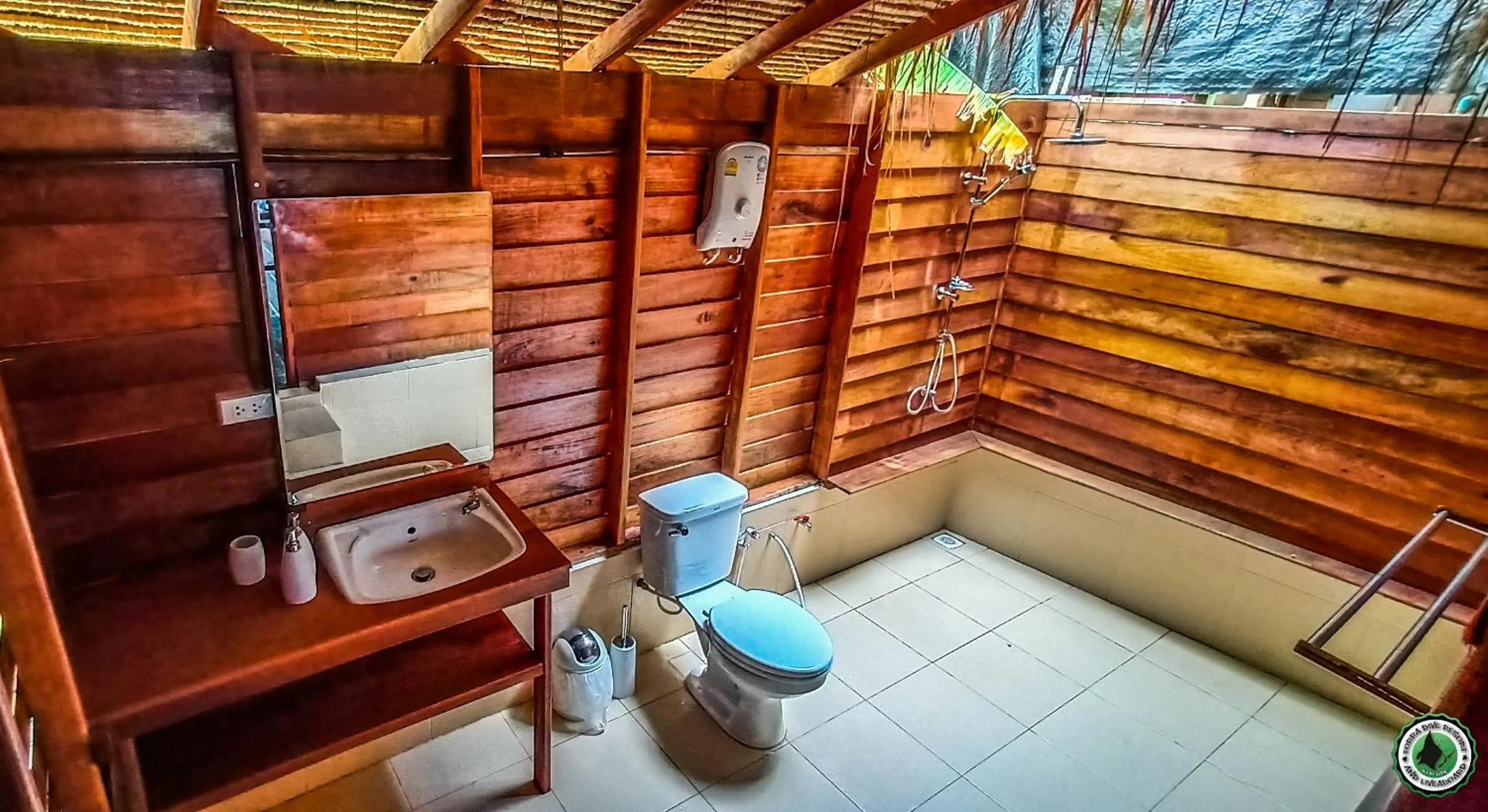 Forra Pattaya Sea View Bungalow