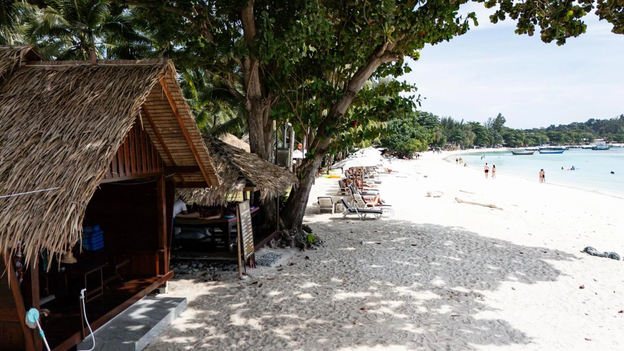 Forra Pattaya Sea View Bungalow