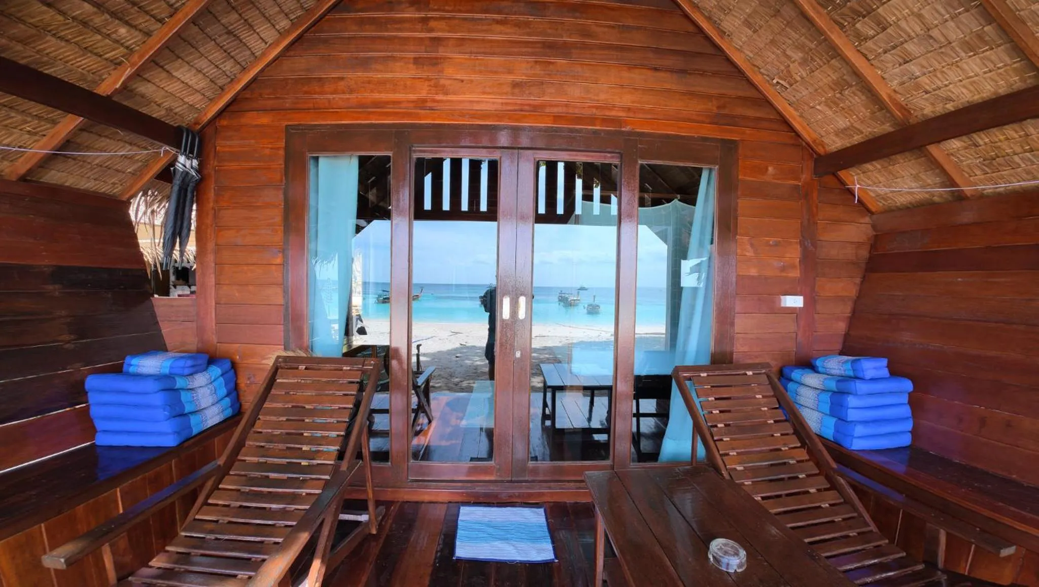 Property building in Forra Pattaya Sea View Bungalow