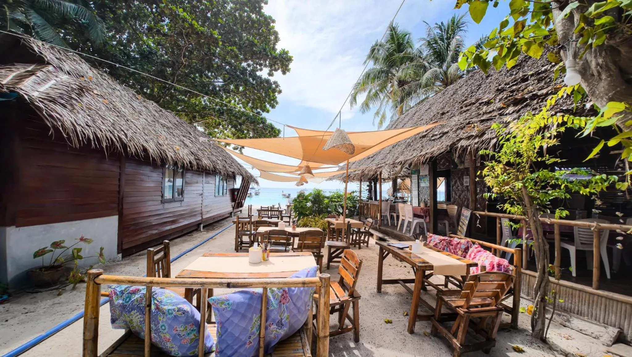 Forra Pattaya Sea View Bungalow